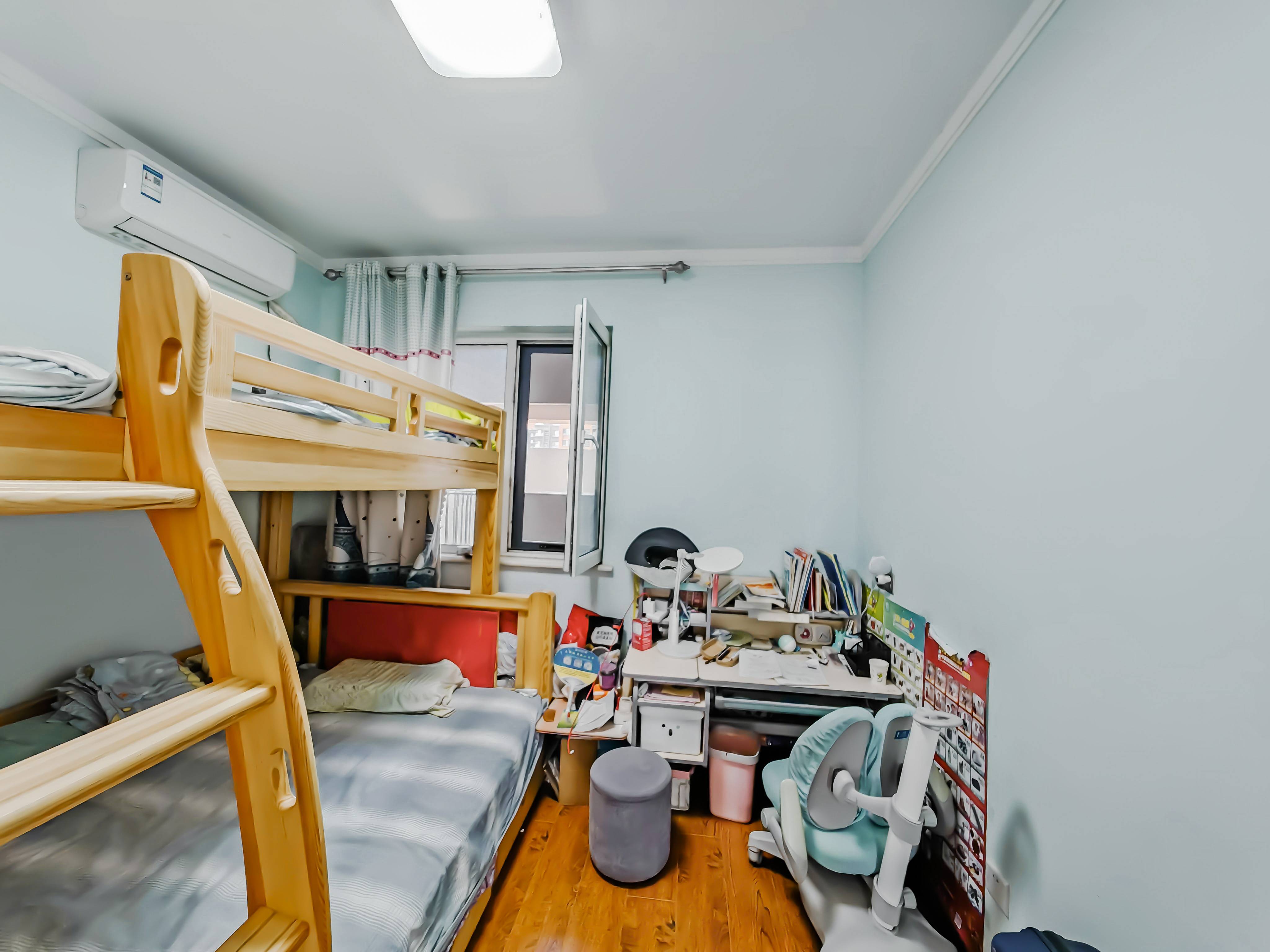 天鸿万象新天剑桥郡