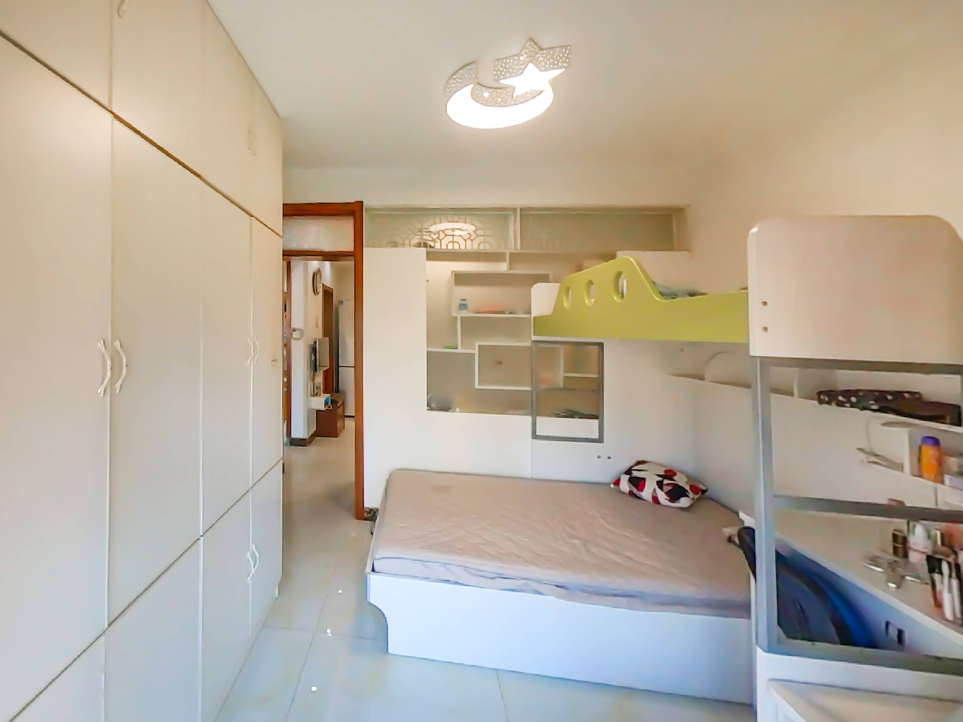 天鸿万象新天剑桥郡