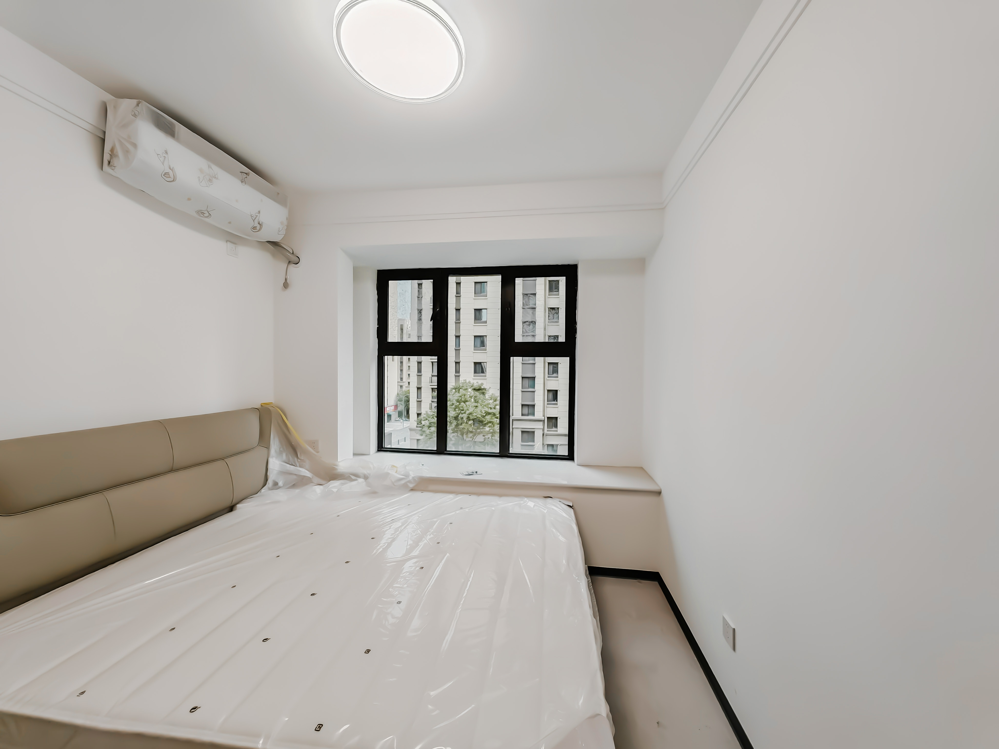 天鸿万象新天公园大道