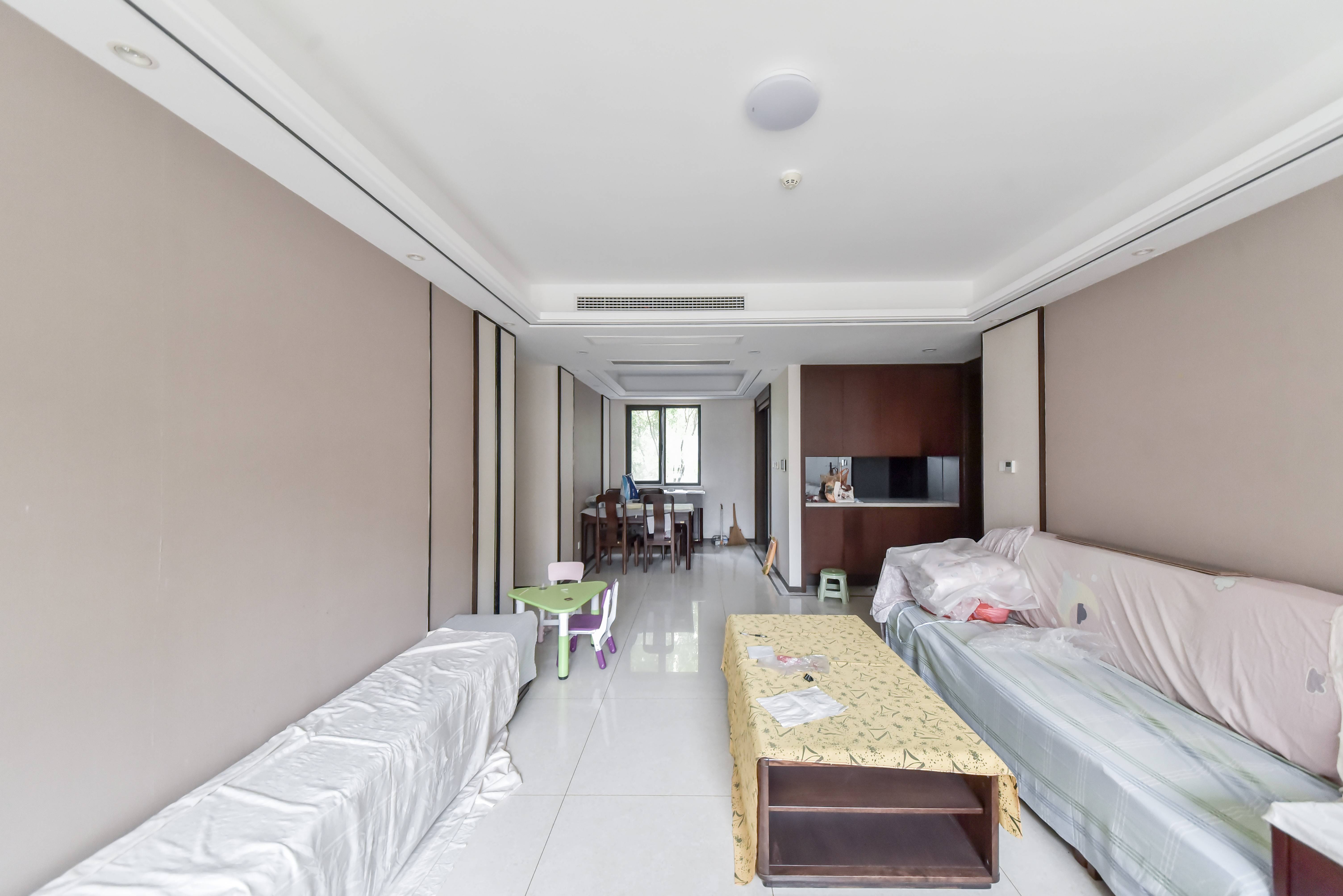  融创文旅城溪山居 南北