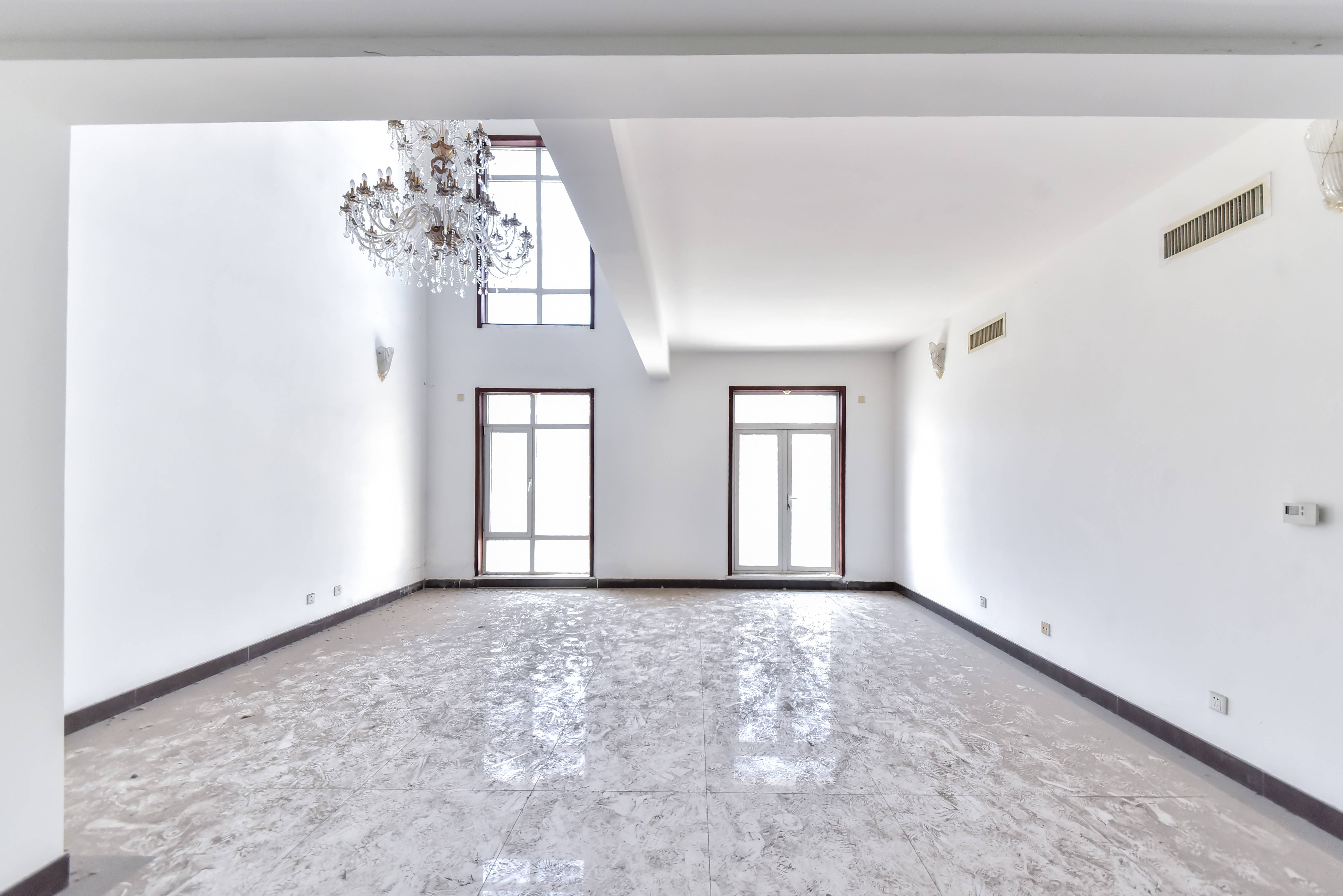 鲁信蟠龙山花园