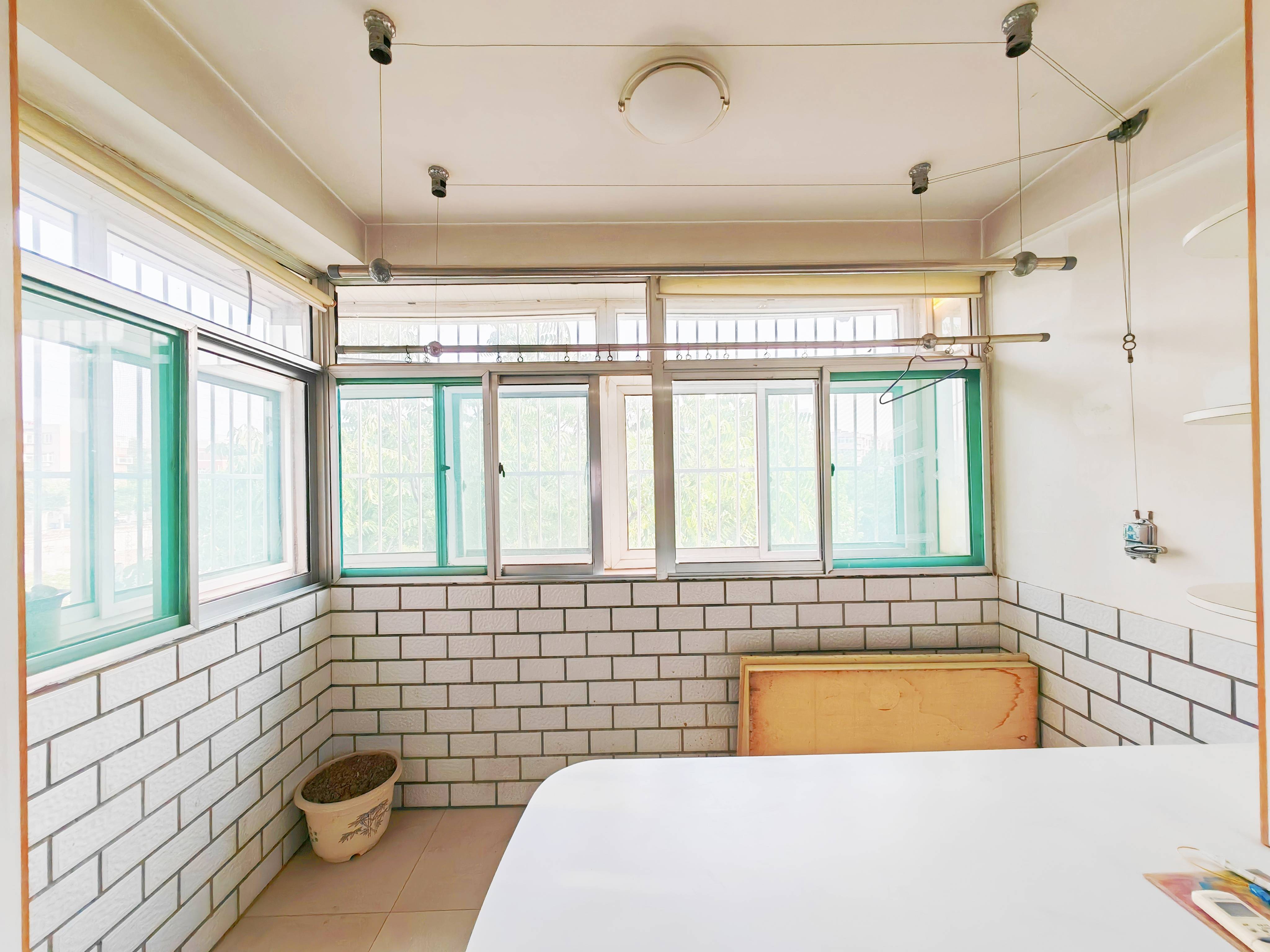 铁路玉函小区