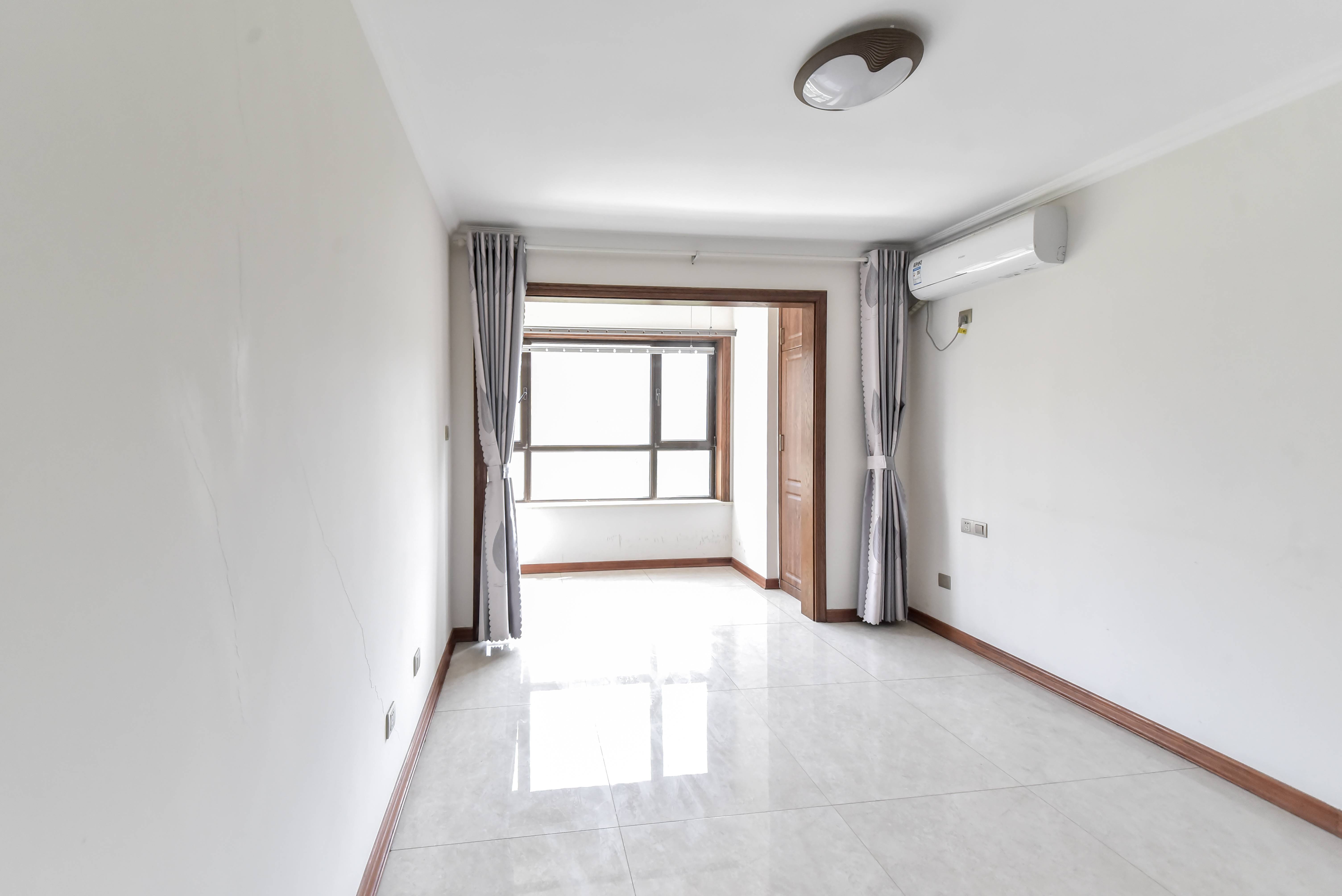 银丰唐郡荷花园