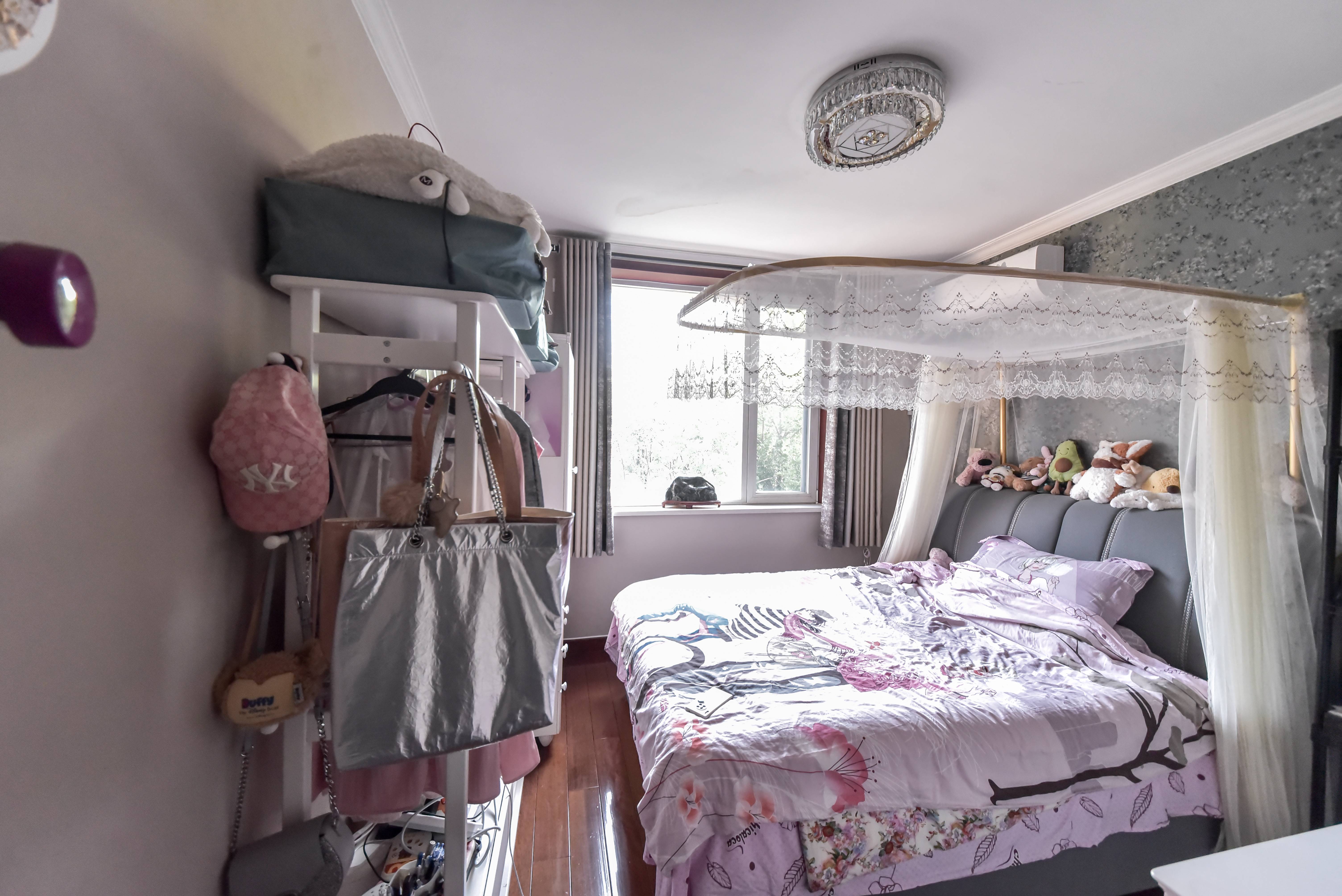 鲁信蟠龙山花园