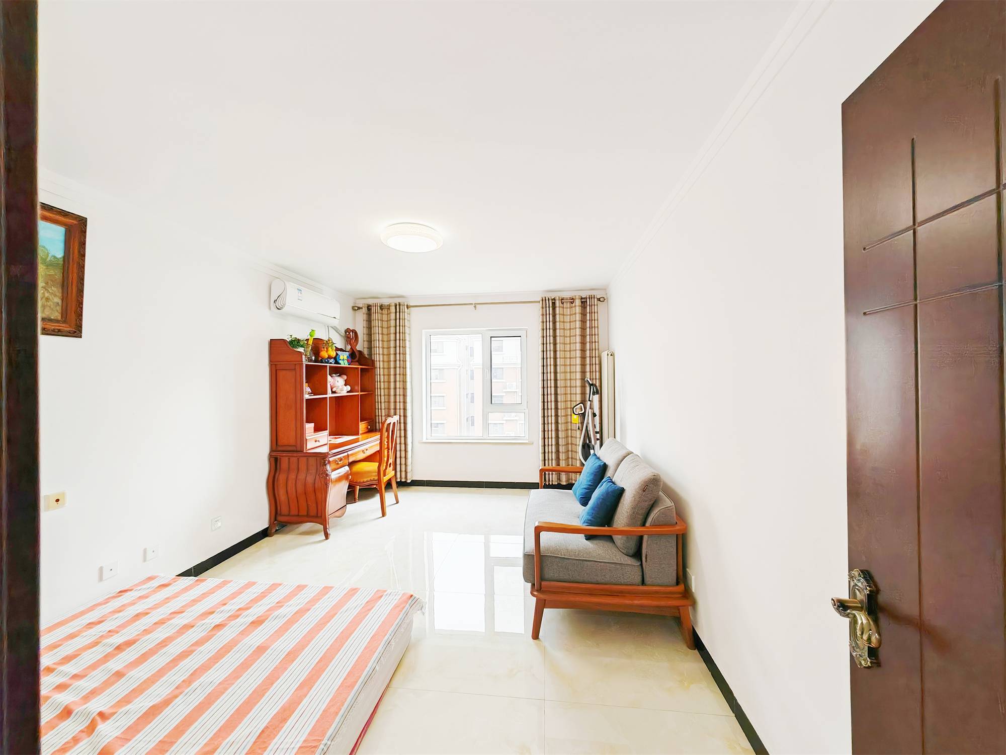 伟东新都(三区)白金瀚宫