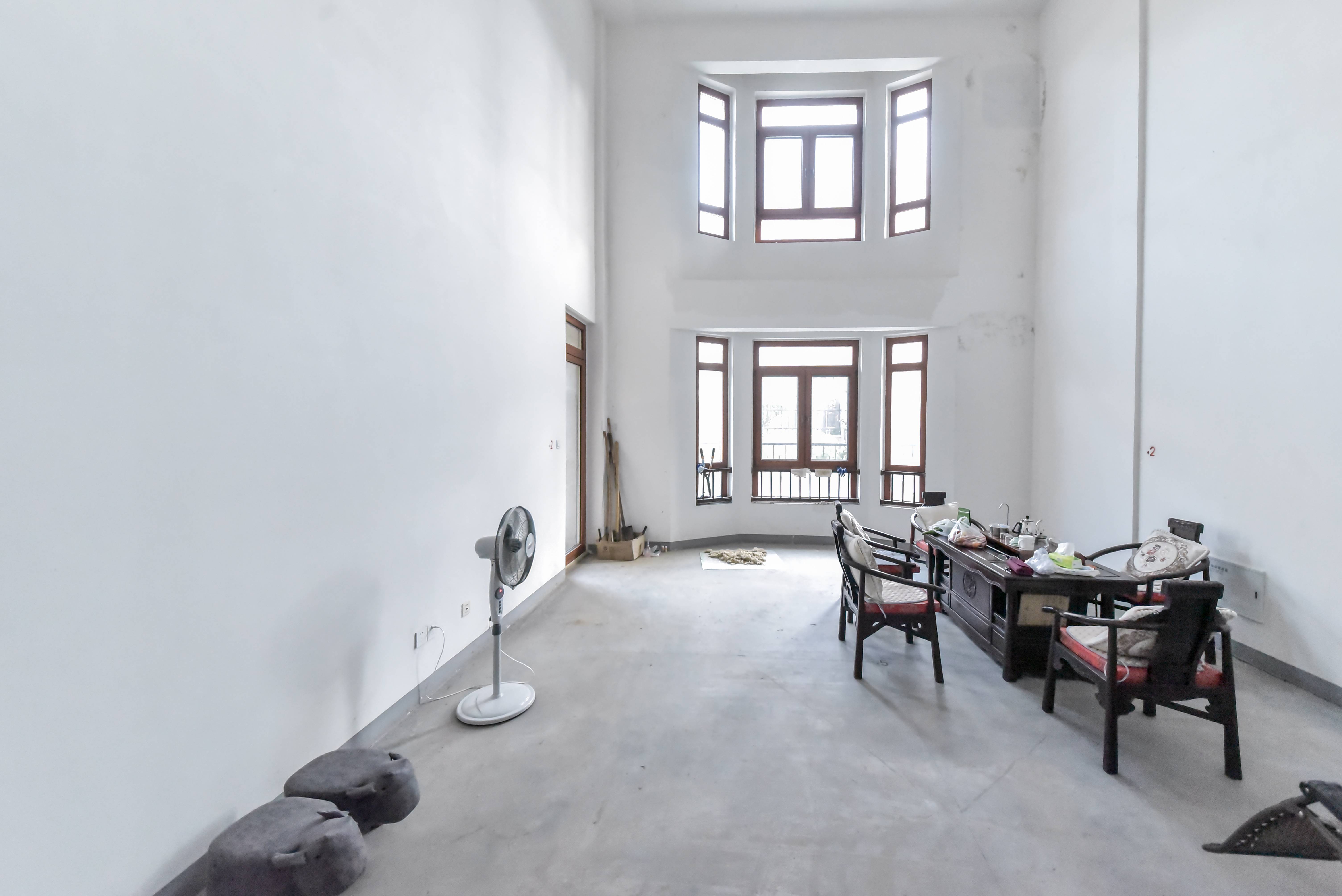  龙山希思庄园 南北