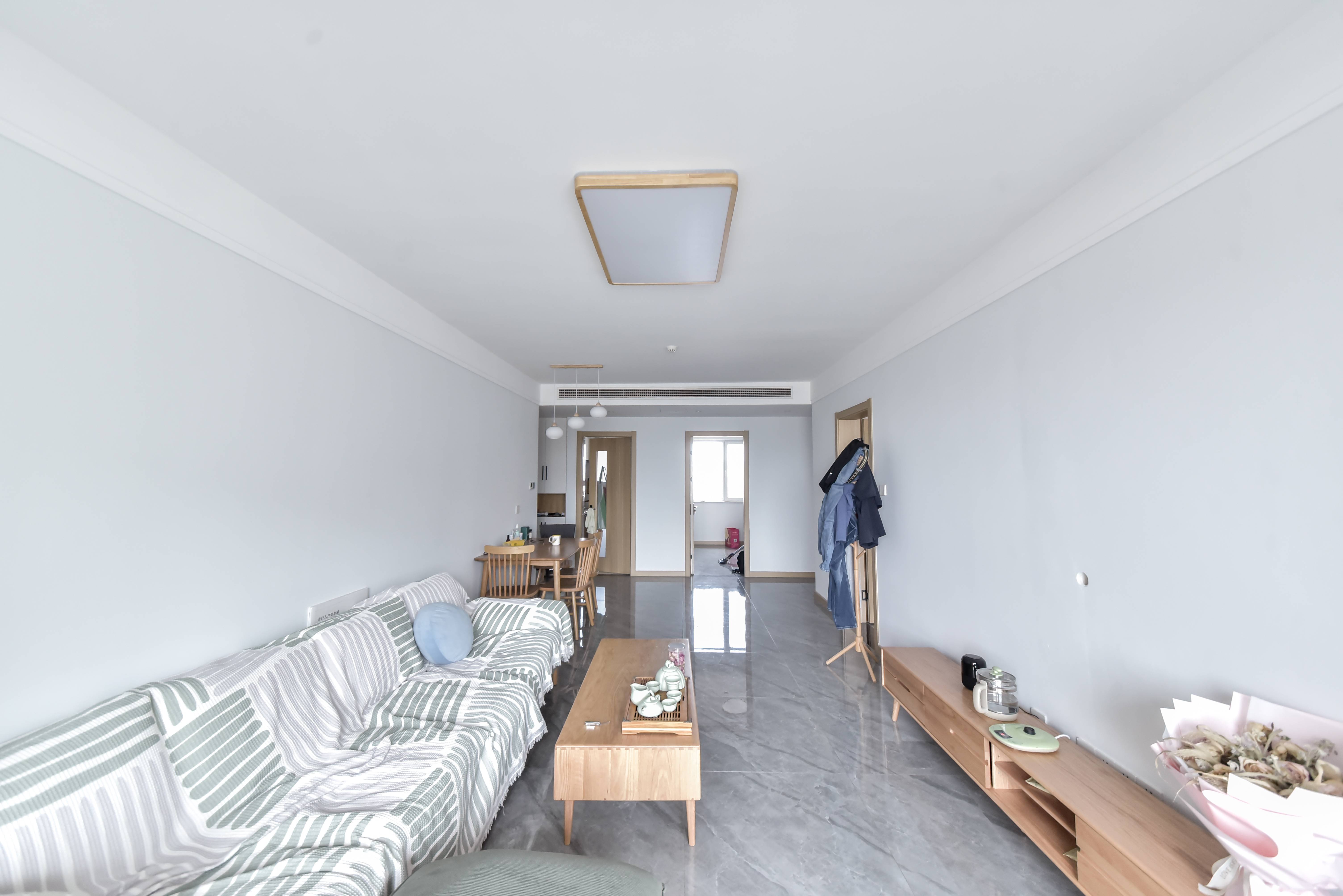  龙湖春江郦城 南北