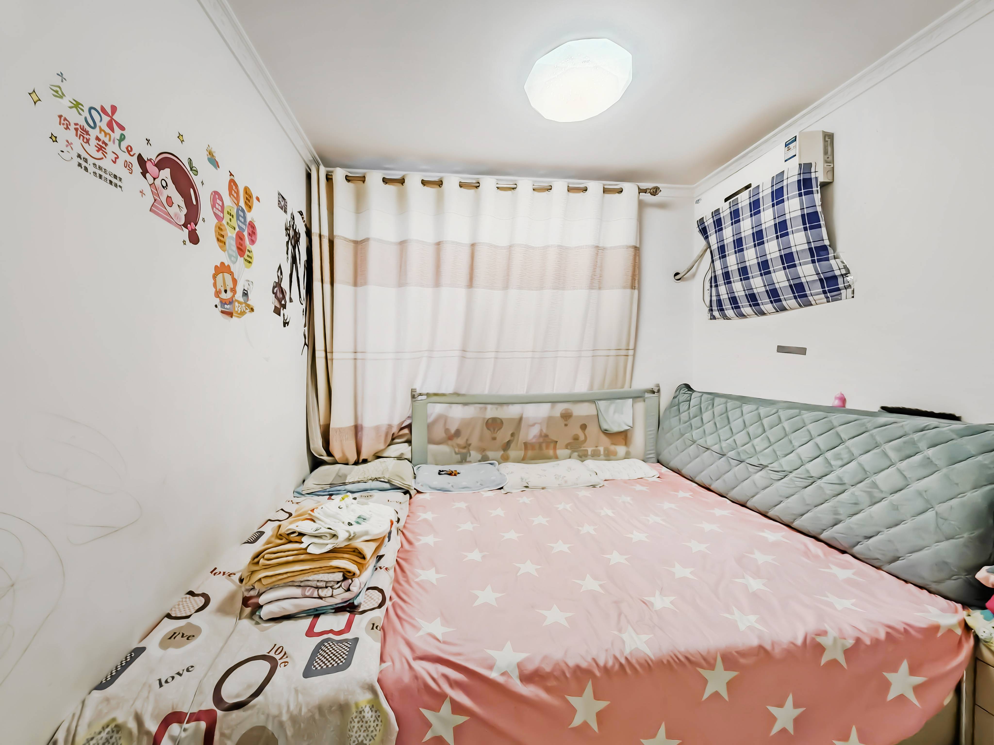 天鸿万象新天哈佛郡