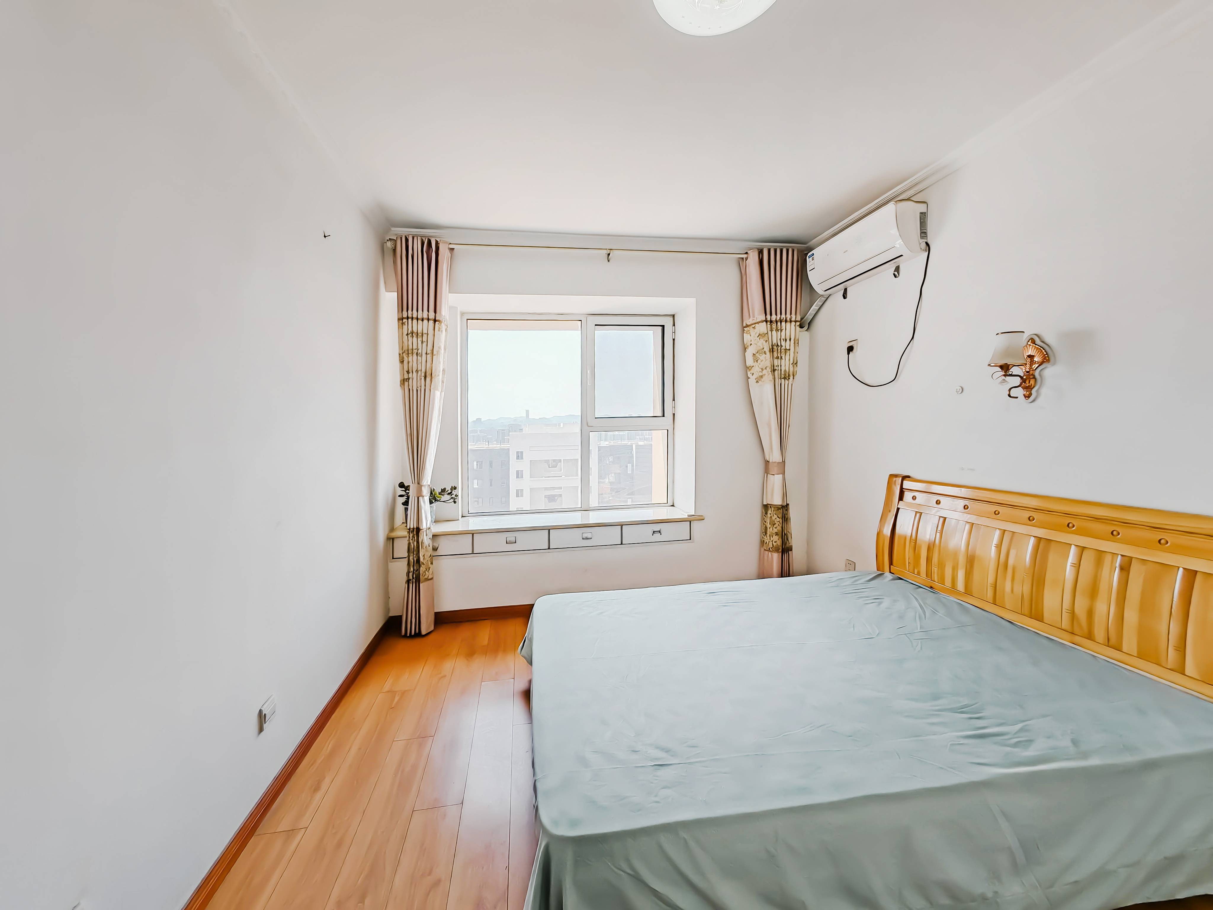 天鸿万象新天理想郡