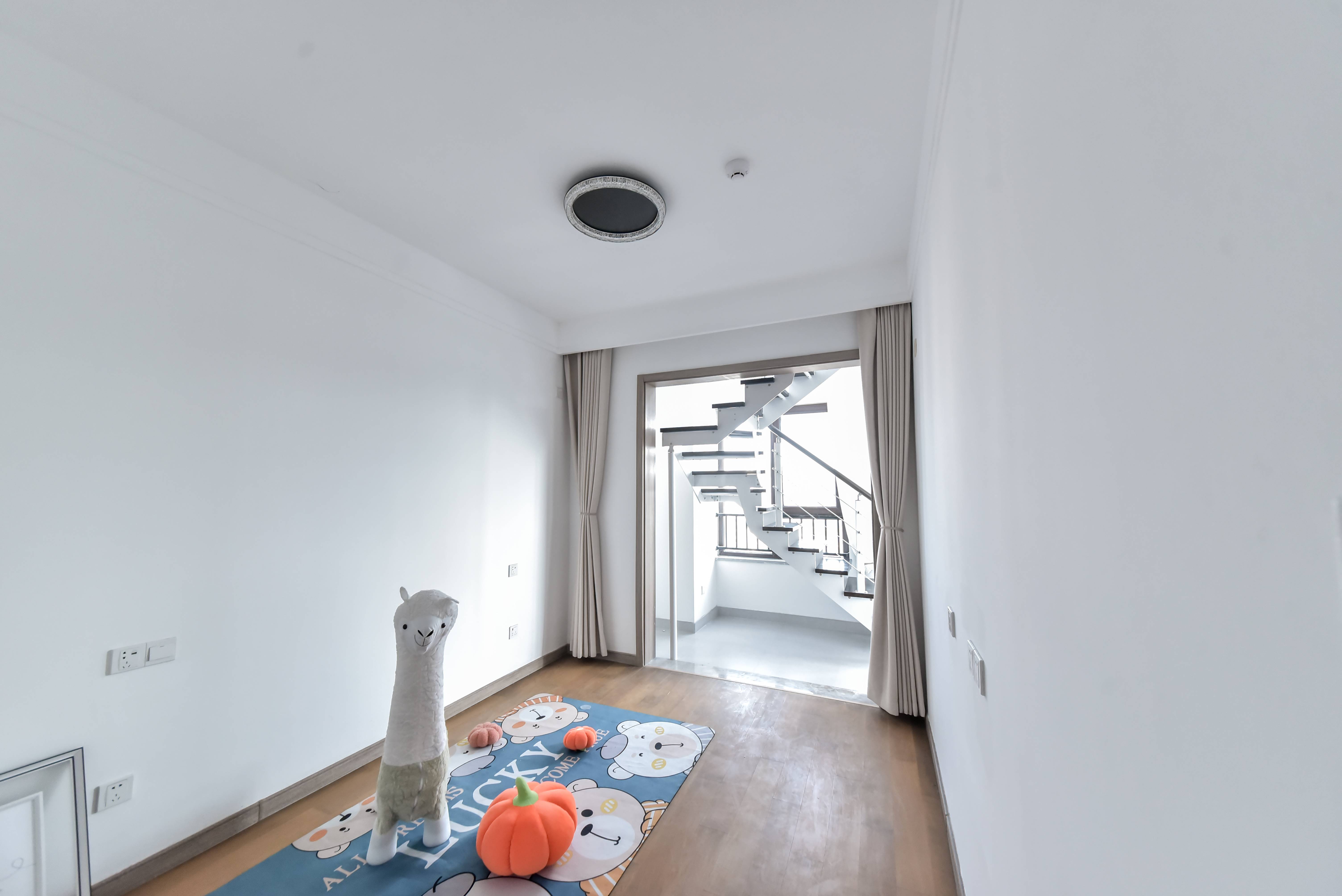 金地越秀凤鸣艺境