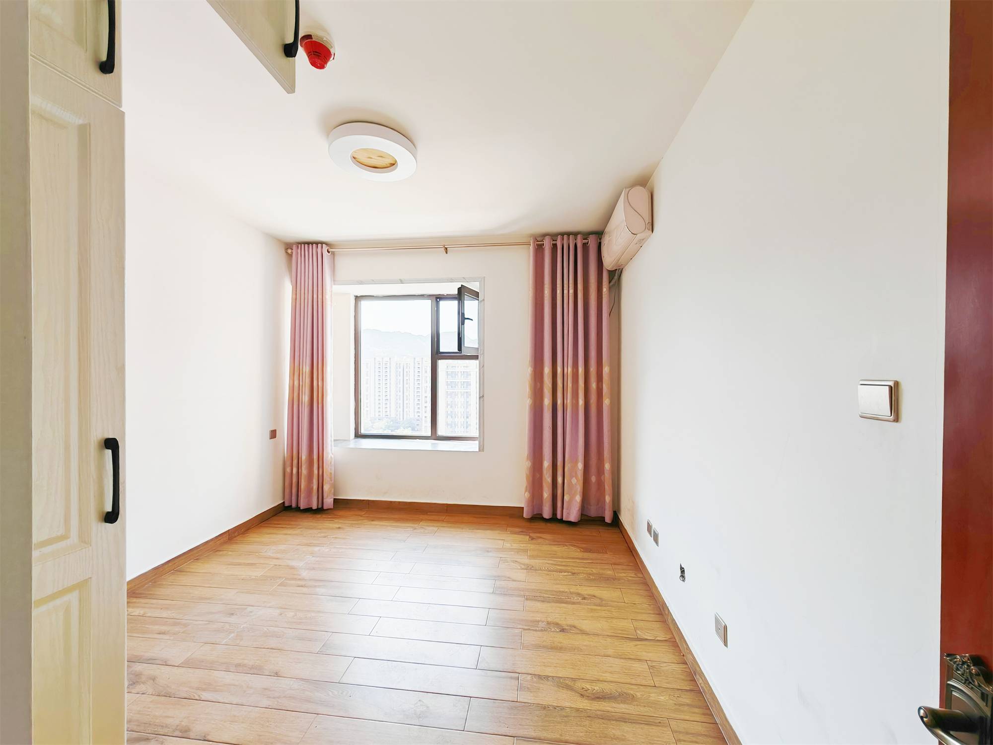 鲁能领秀城中央公园东区