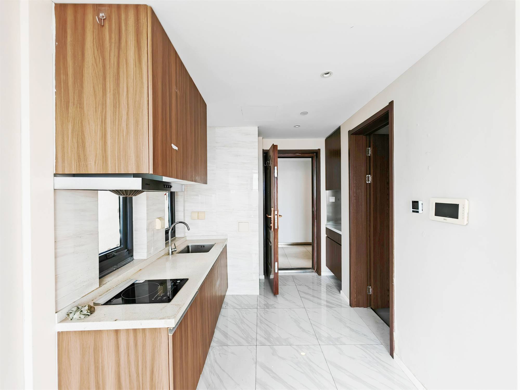 鲁能领秀城贵和金街