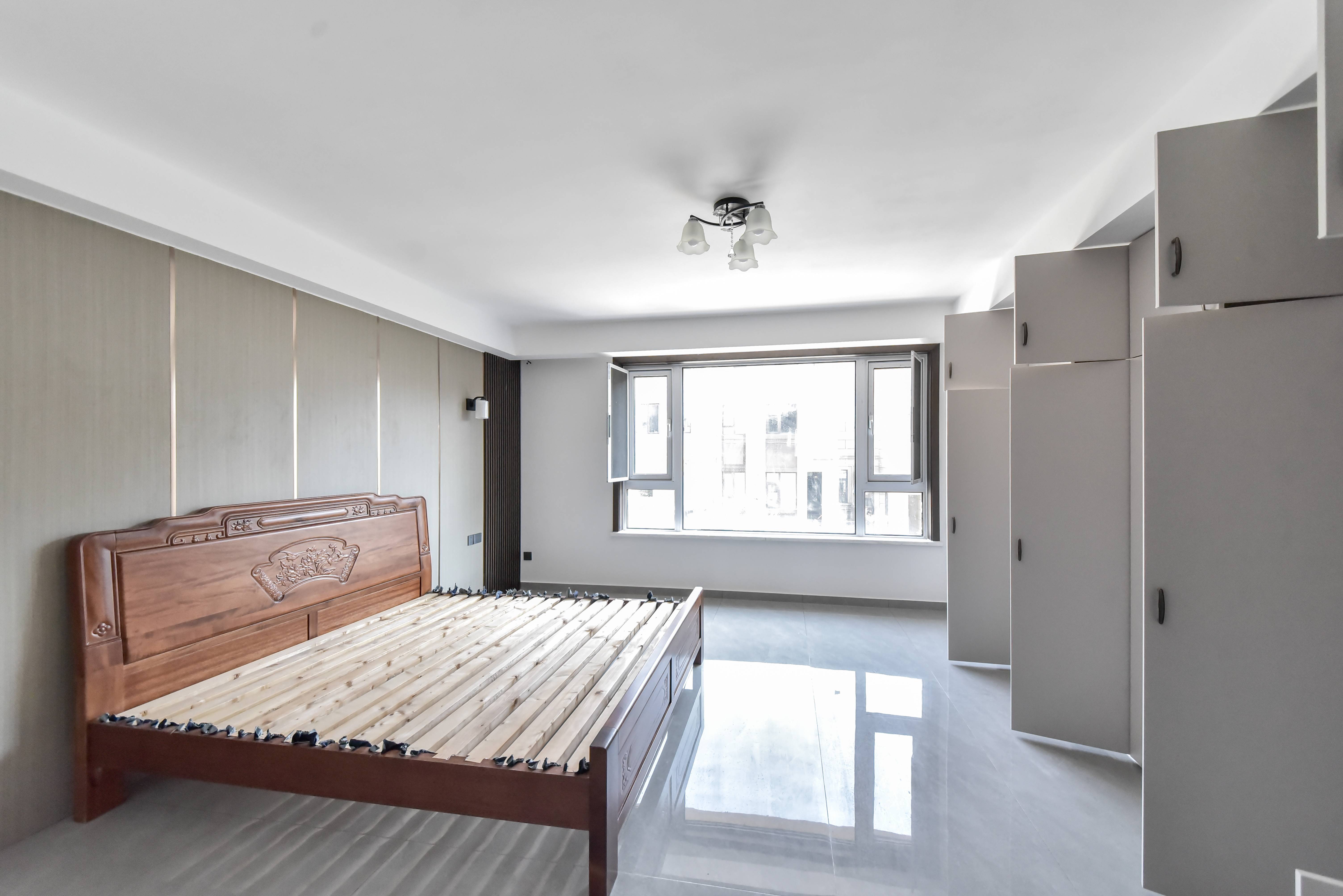 银丰唐郡玫瑰园