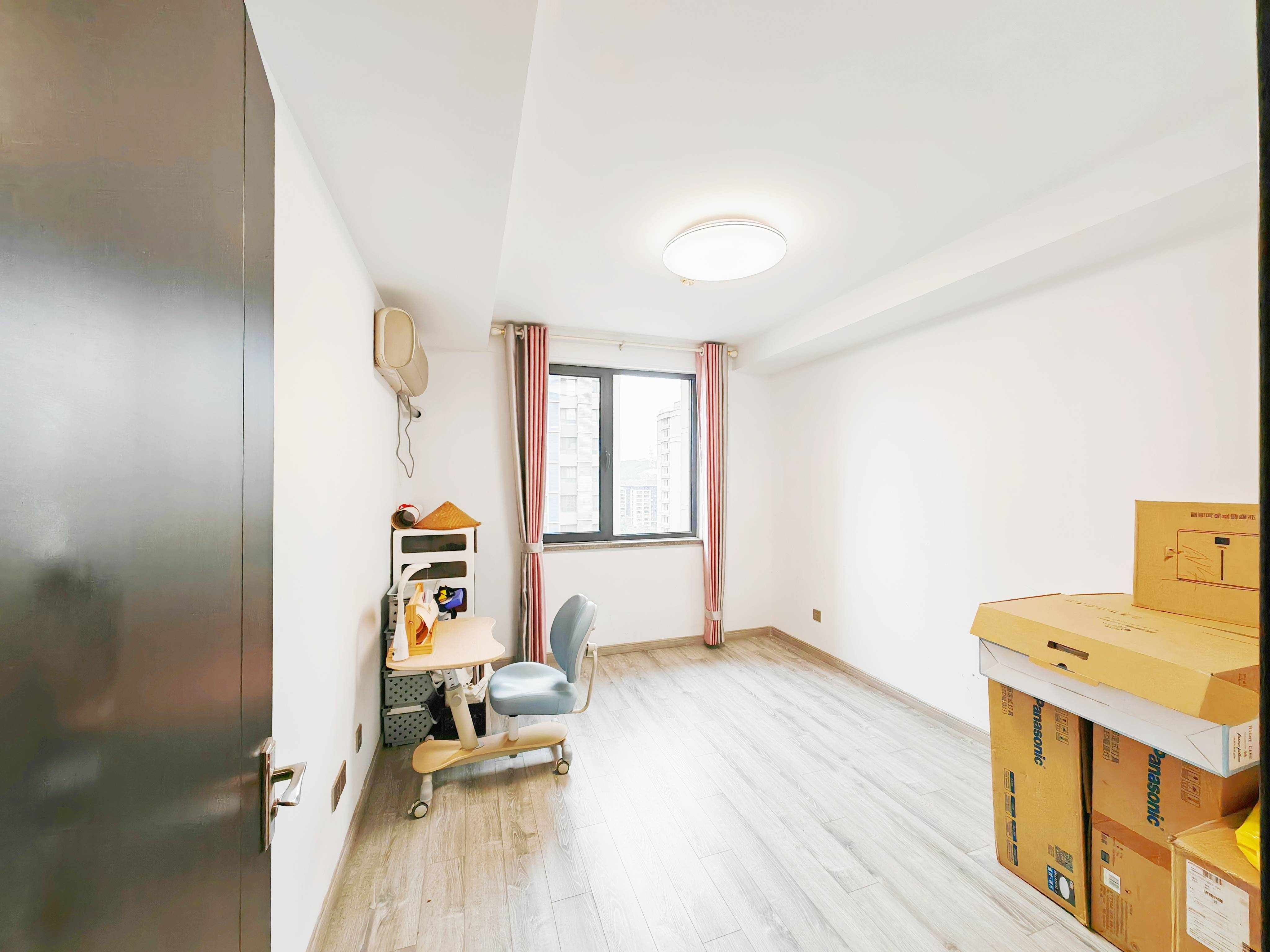 鲁能领秀城公园世家