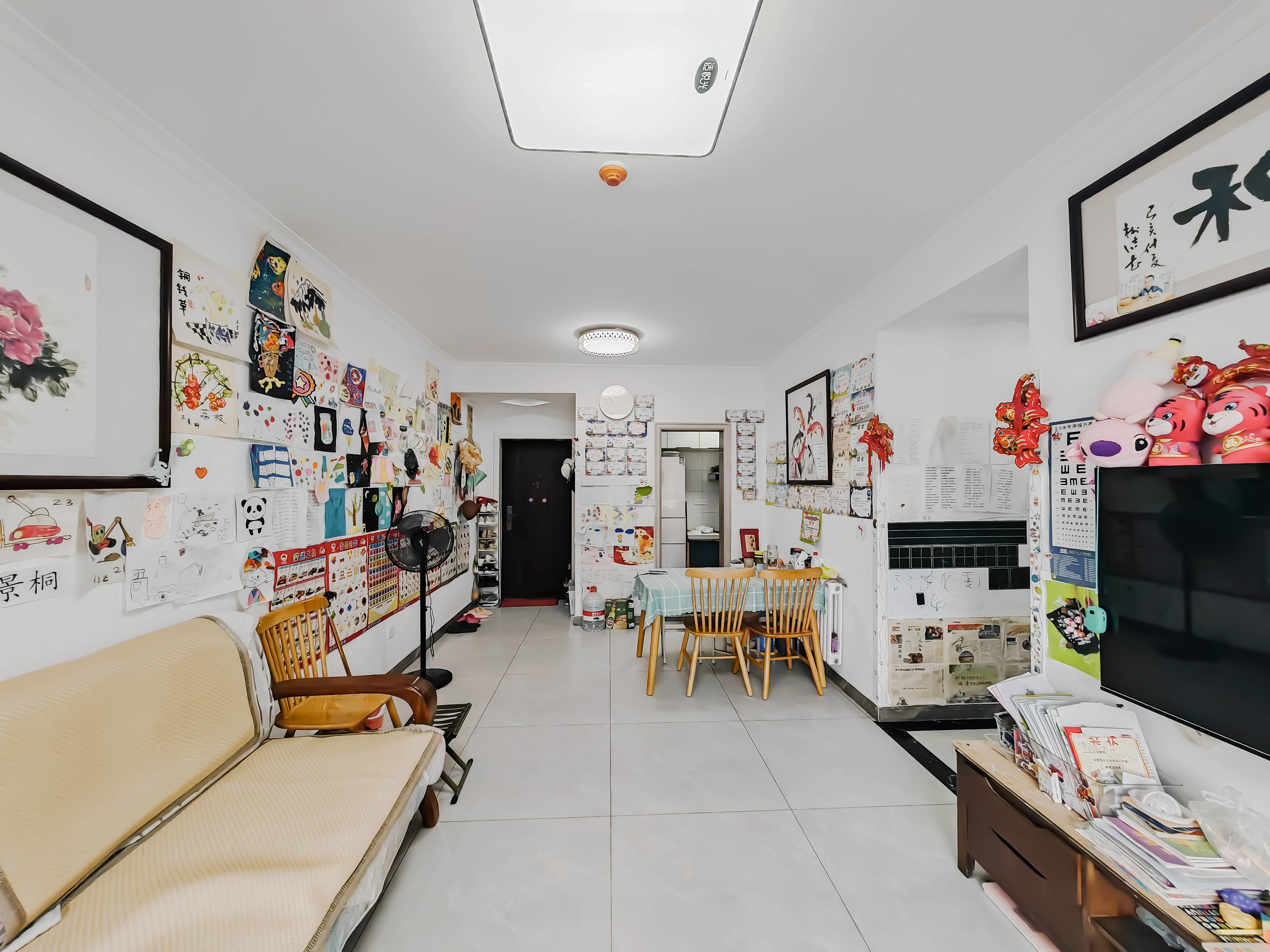 天鸿万象新天万卷府