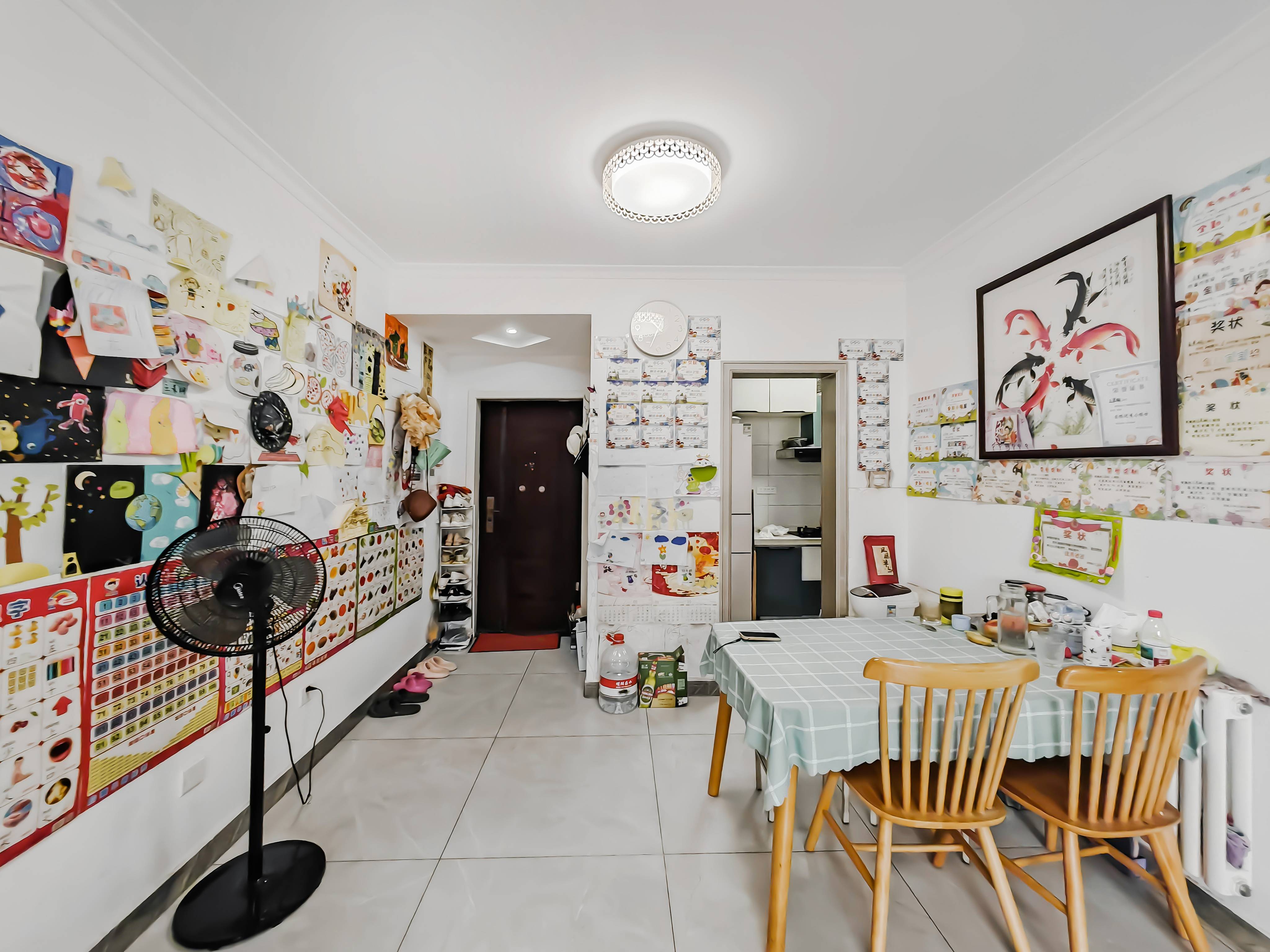 天鸿万象新天万卷府