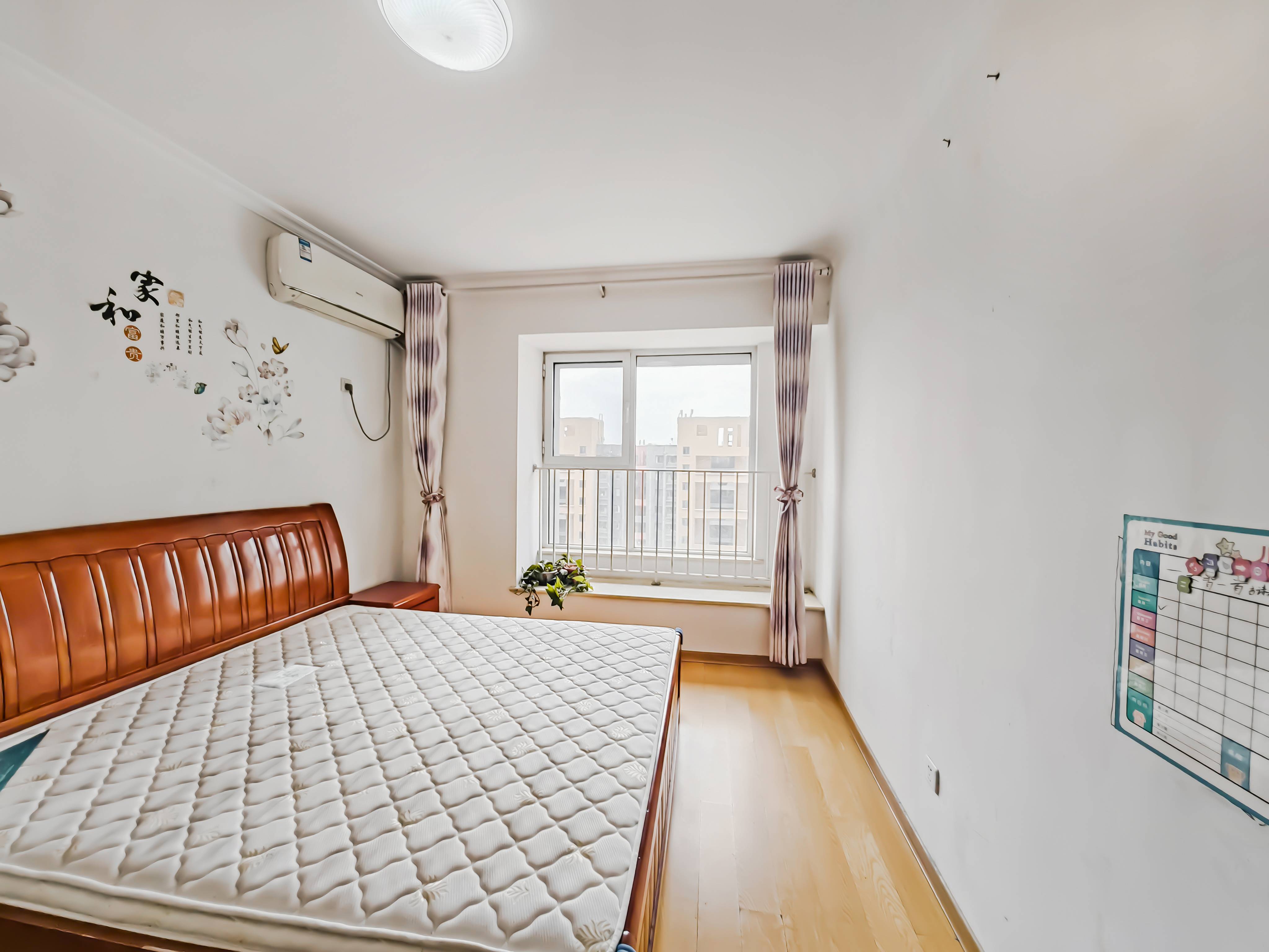 天鸿万象新天理想郡