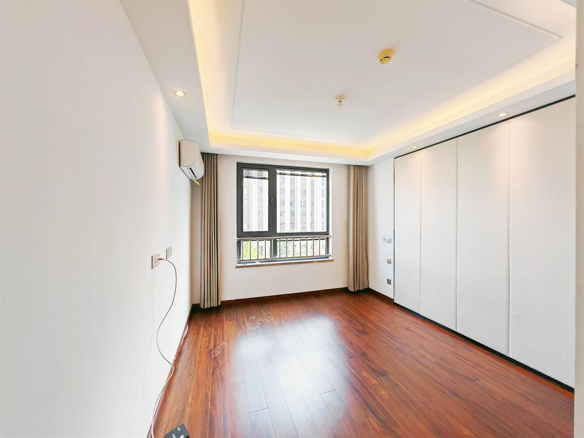 鲁能领秀城公园世家