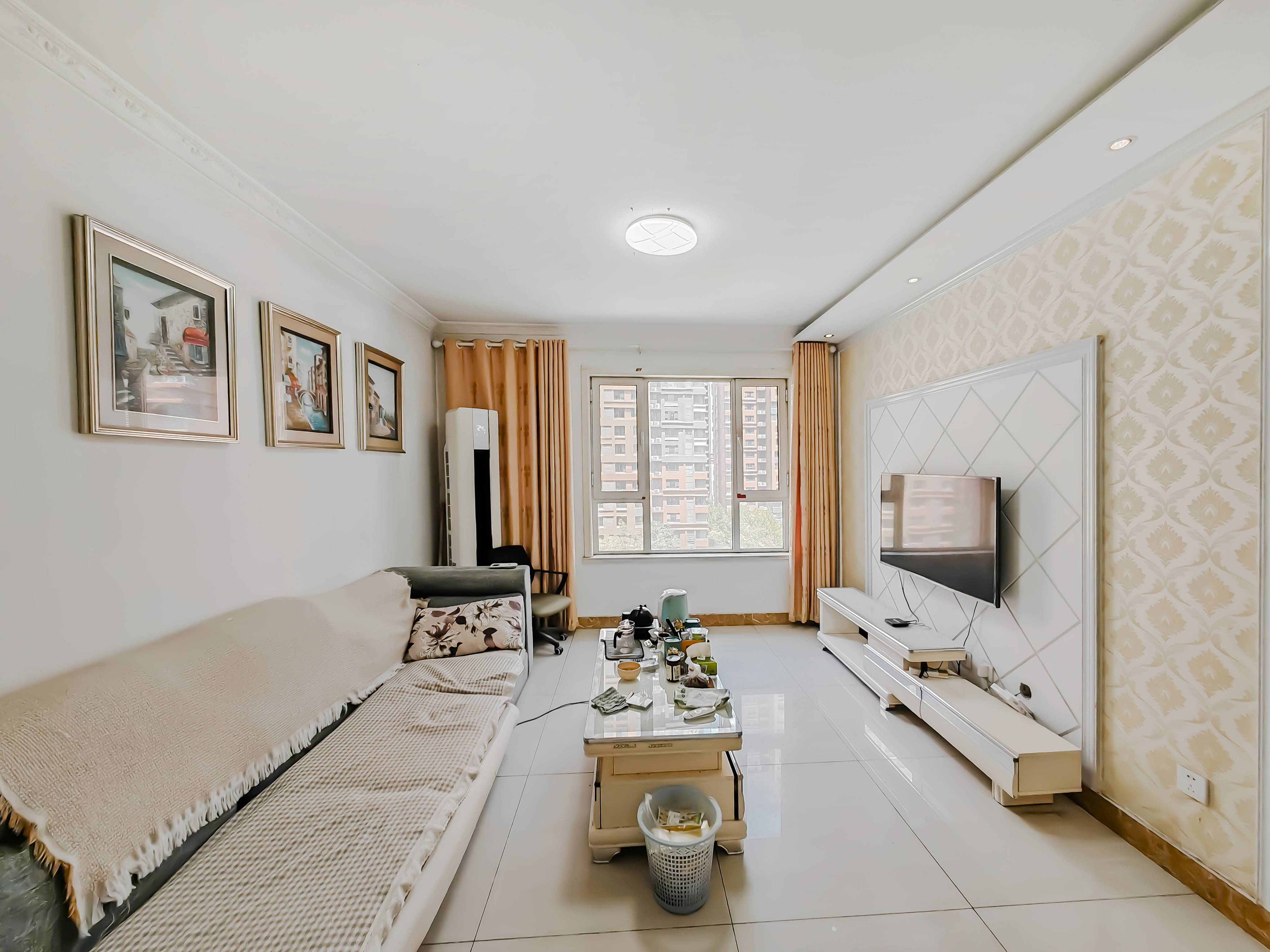 天鸿万象新天理想郡