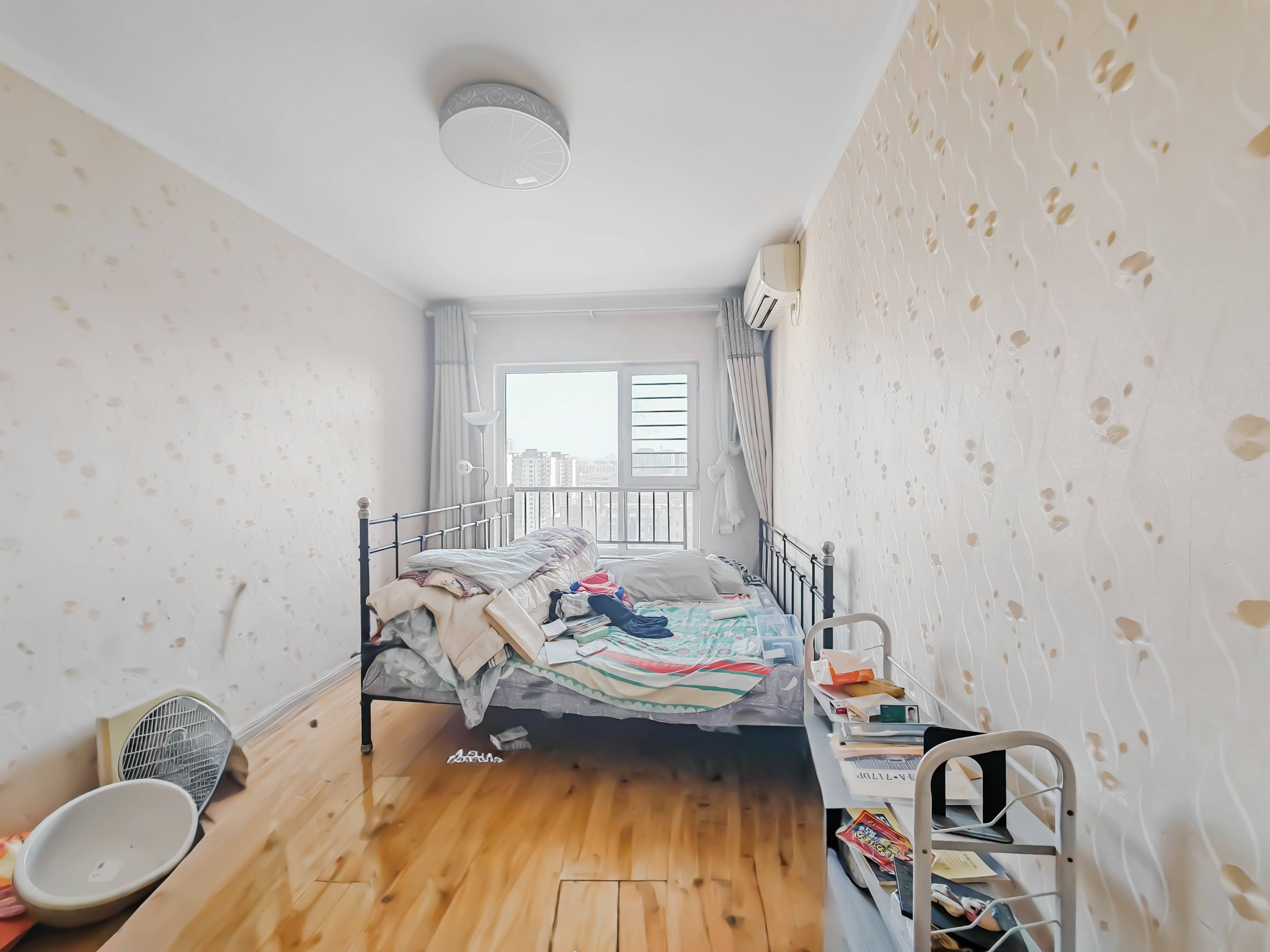 天鸿万象新天四区