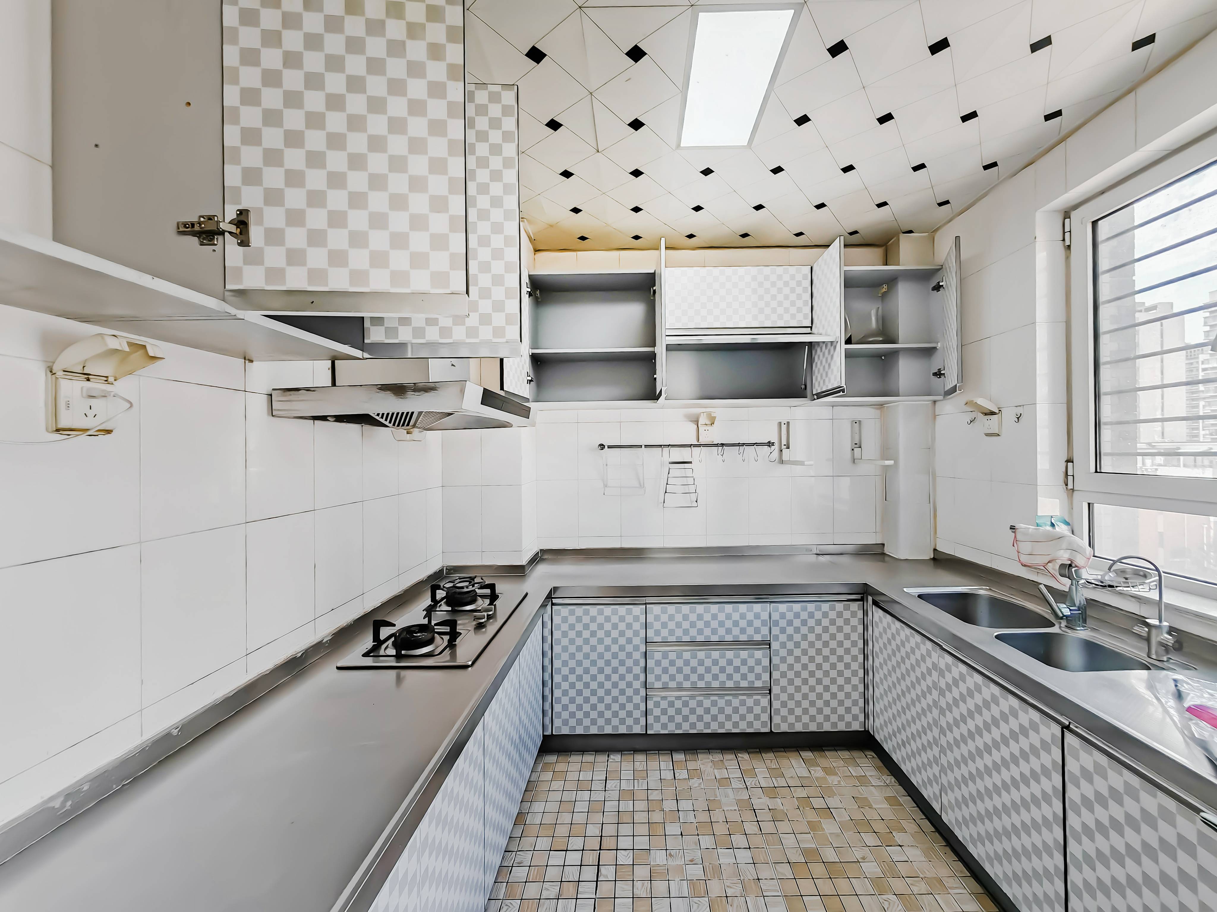 天鸿万象新天四区