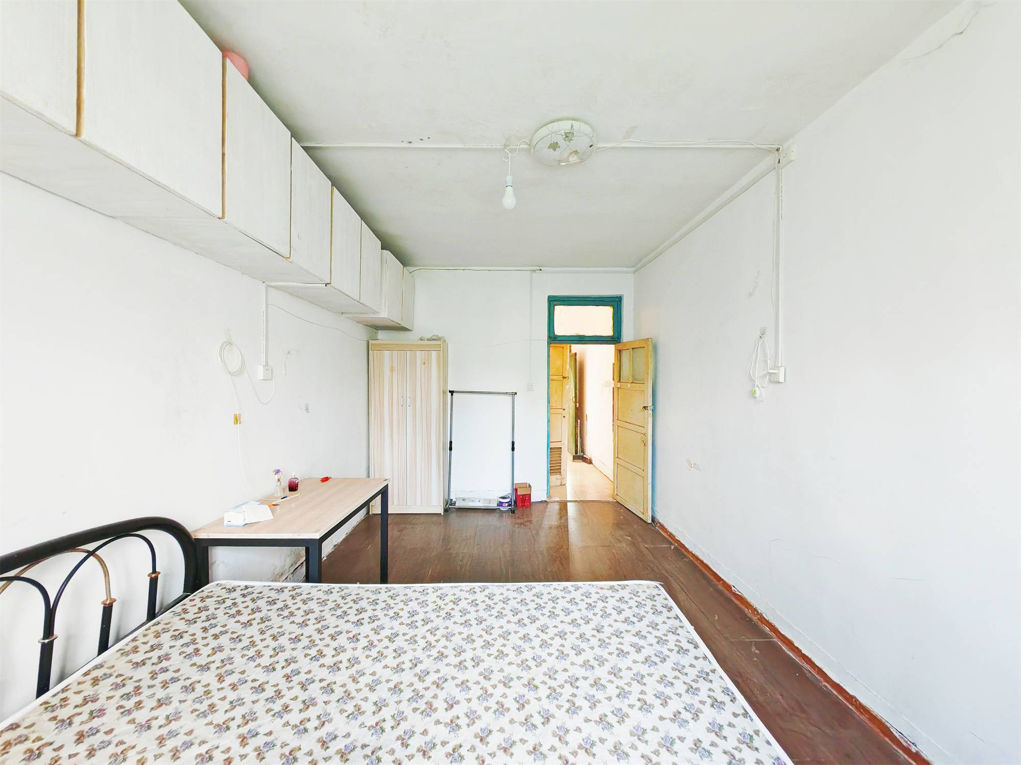  七里山南村一区 东西