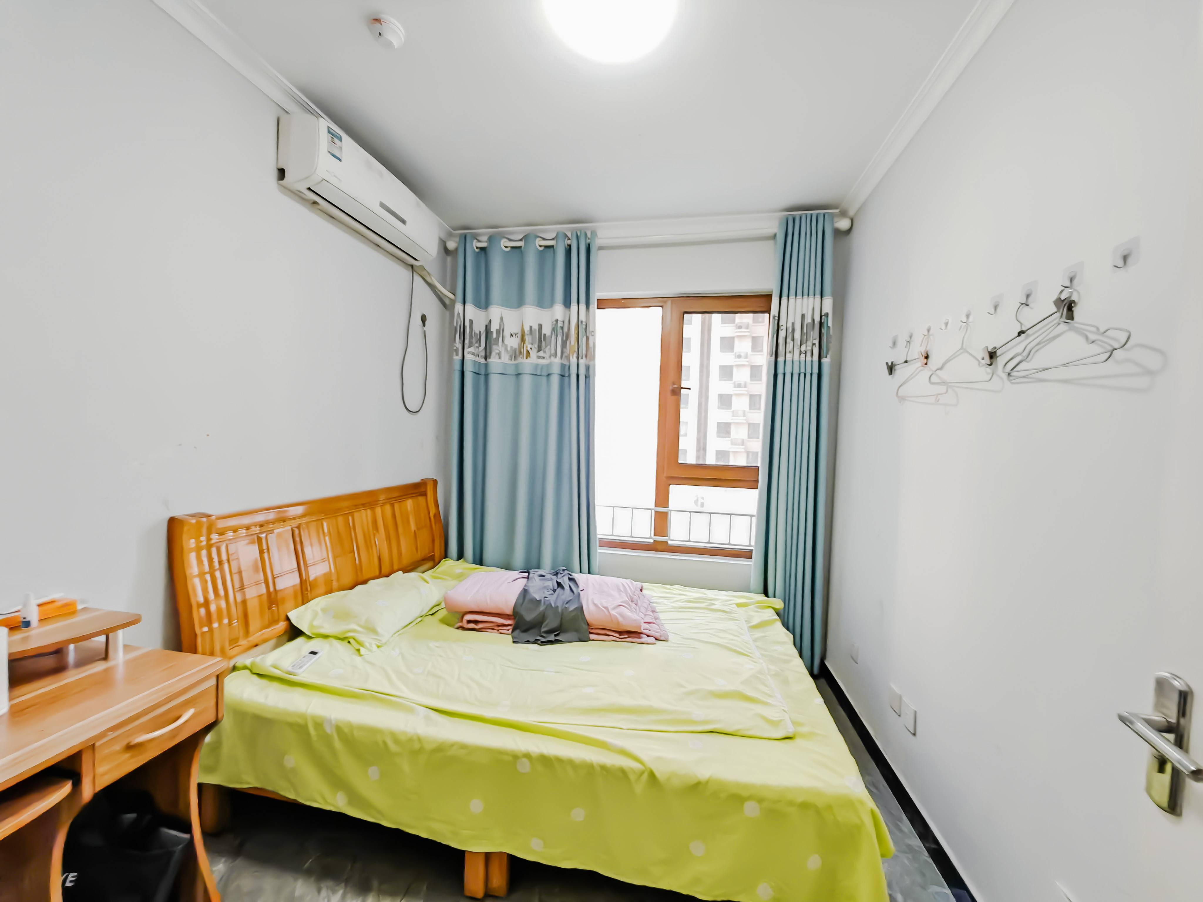 天鸿万象新天公园大道