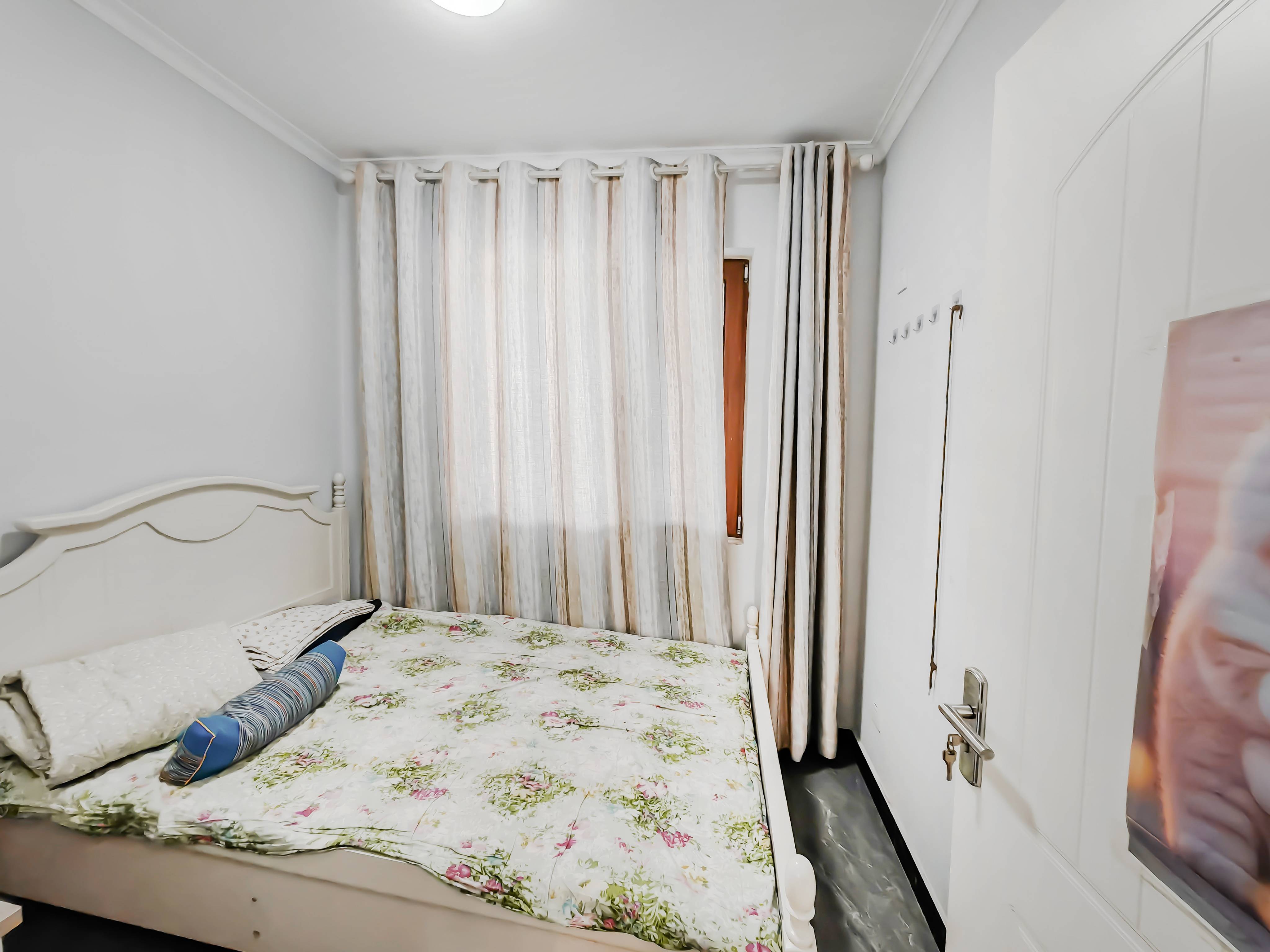 天鸿万象新天公园大道