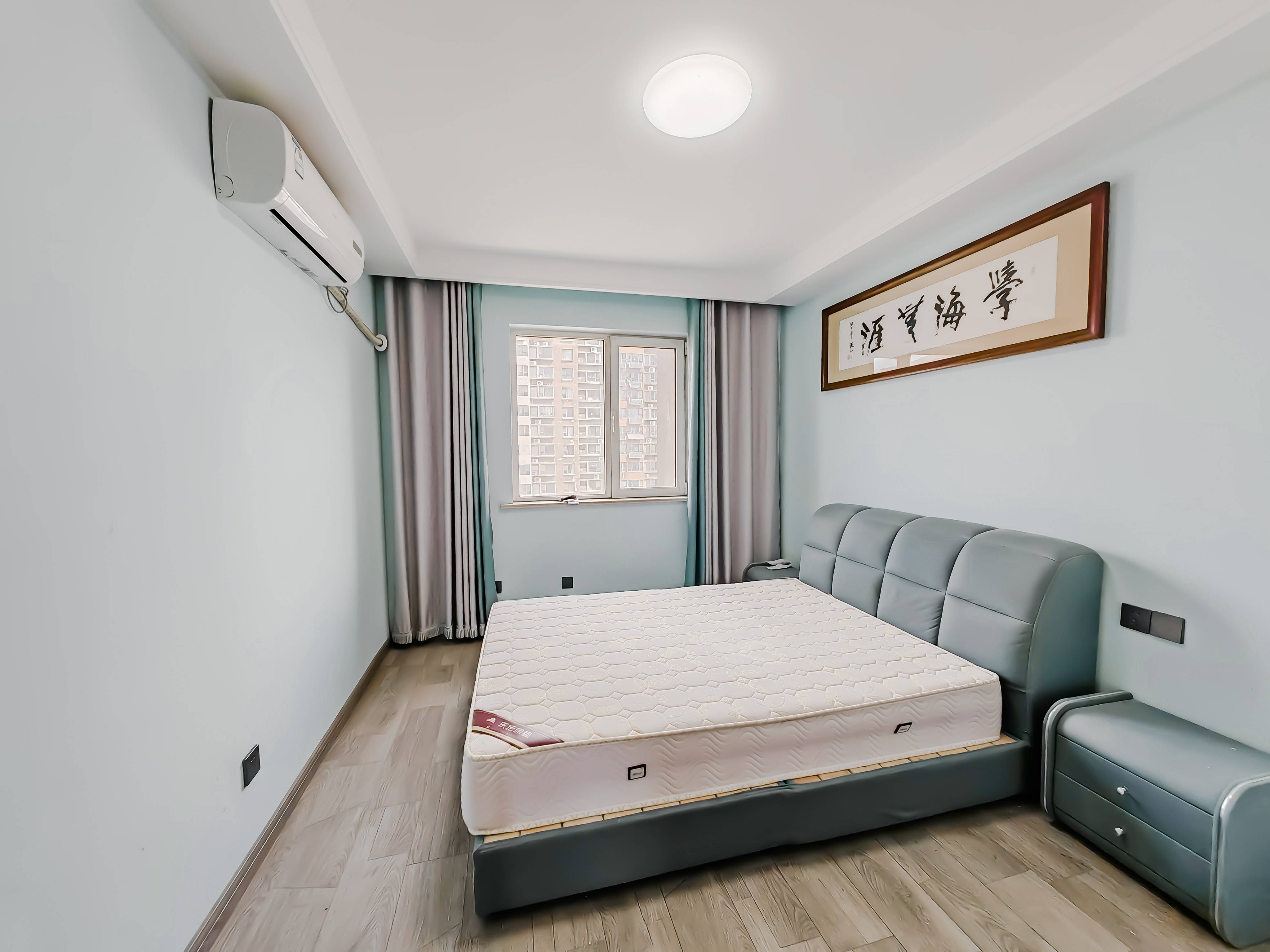 天鸿万象新天四区