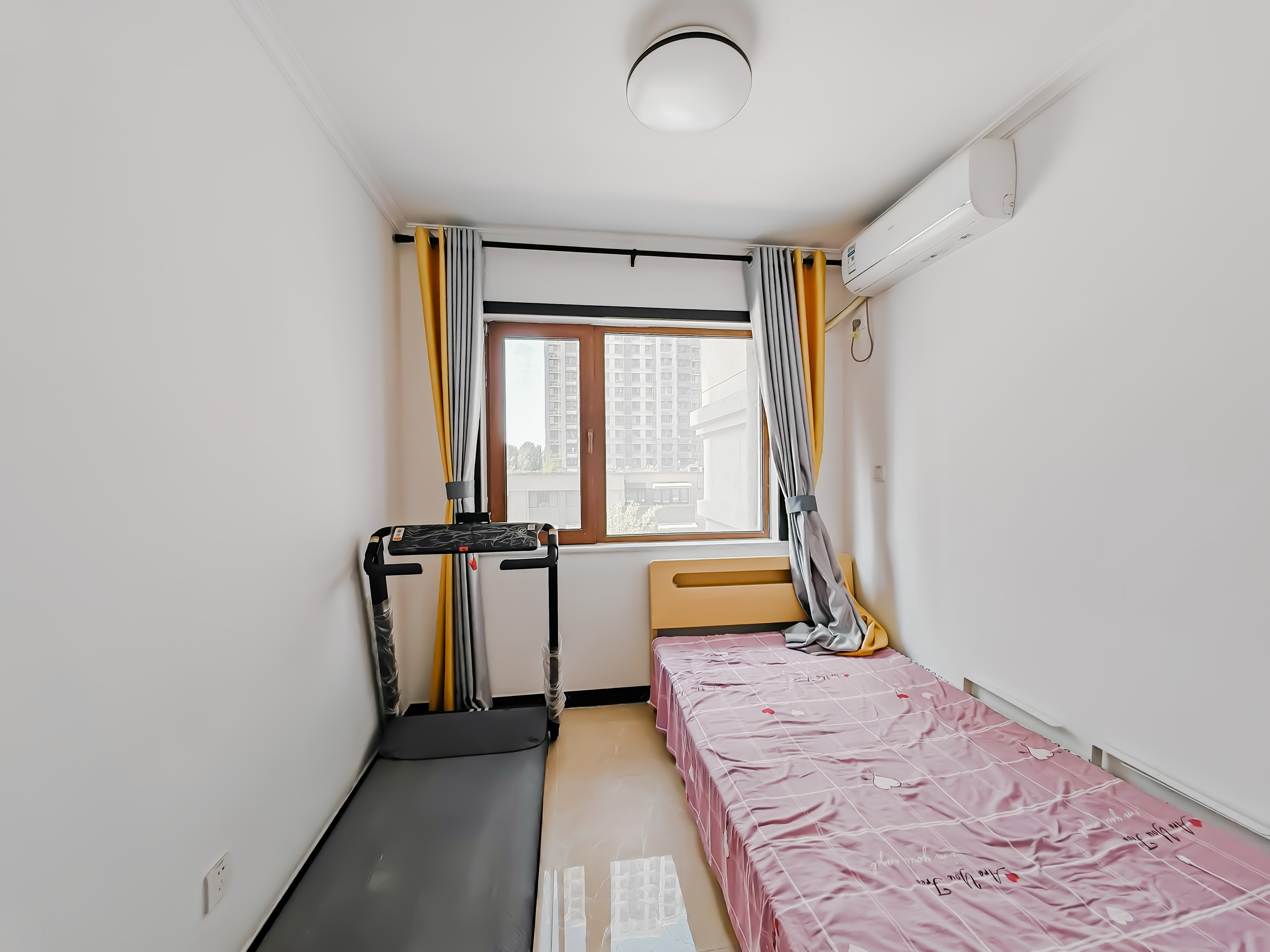 天鸿万象新天公园大道