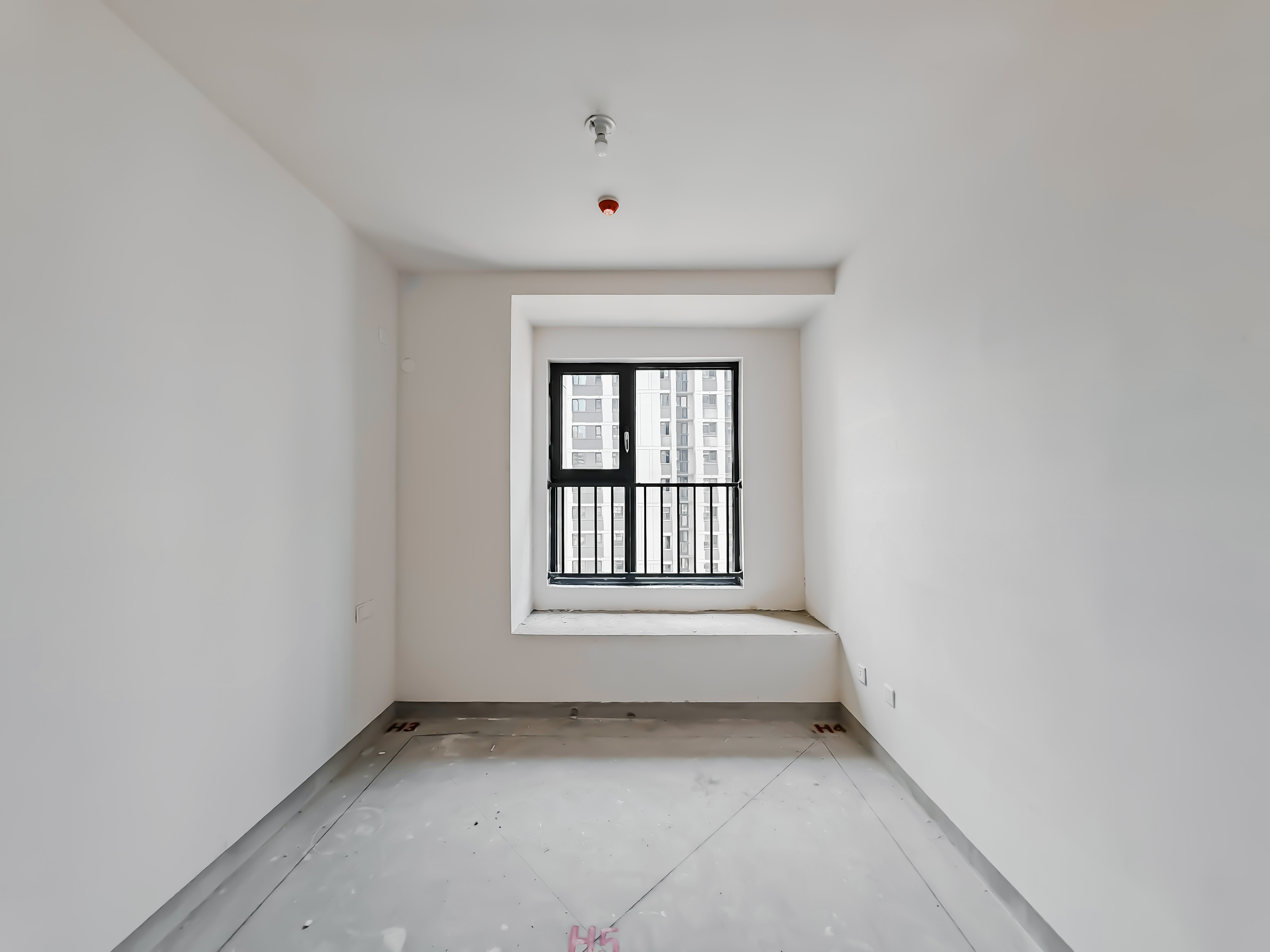 中建蔚蓝之城山茶园