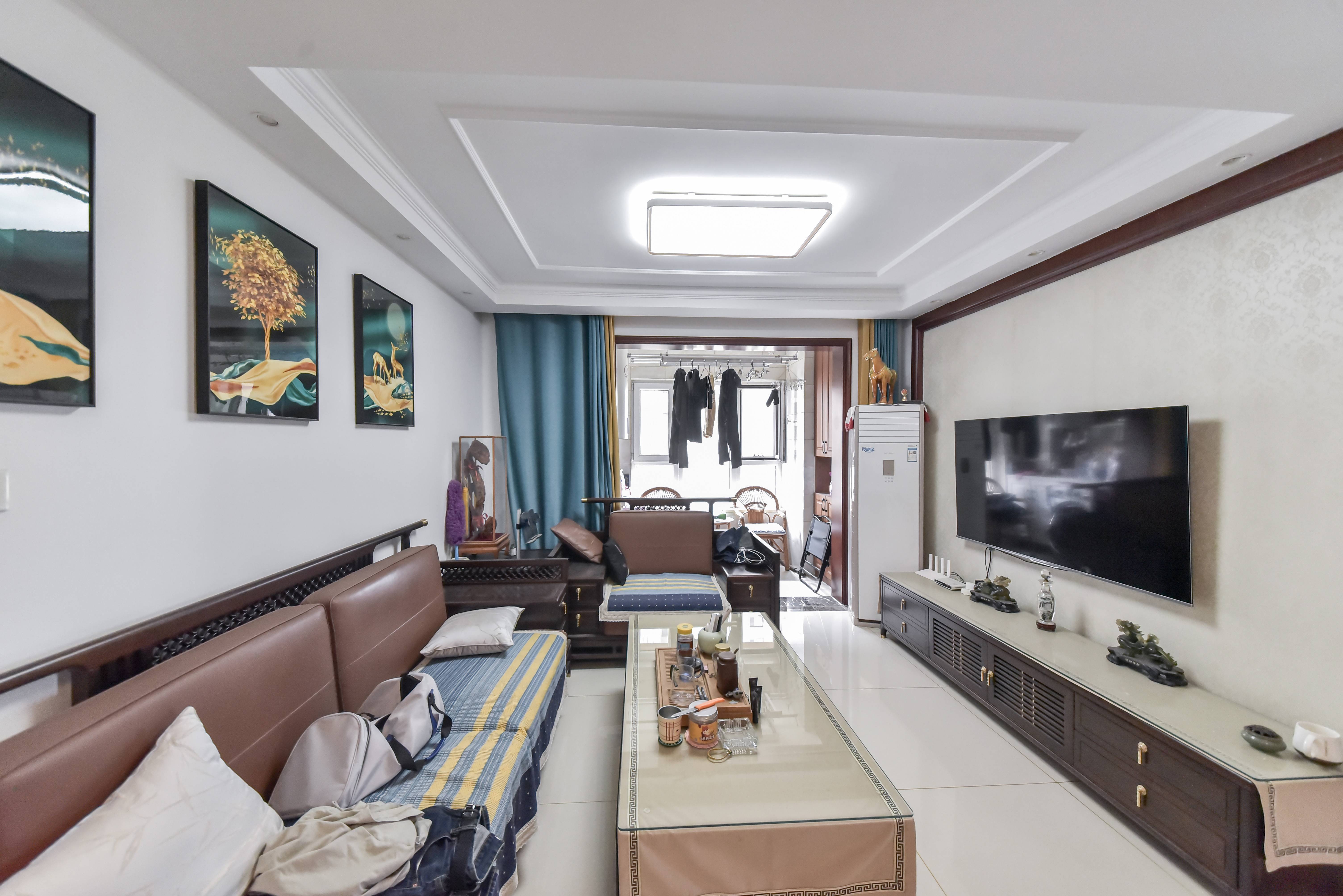  碧桂园·翡翠雅郡 南北