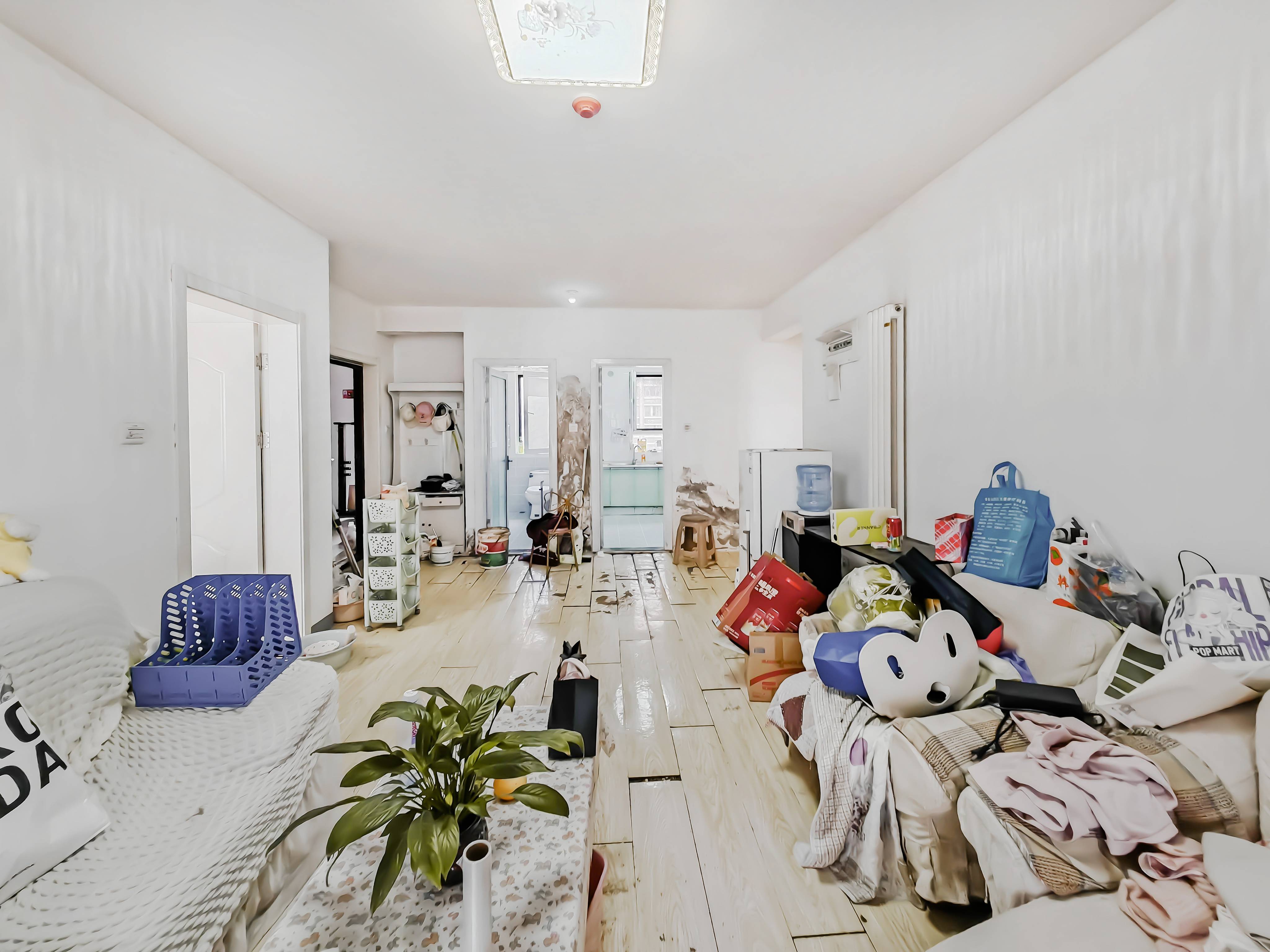 天鸿万象新天万卷府