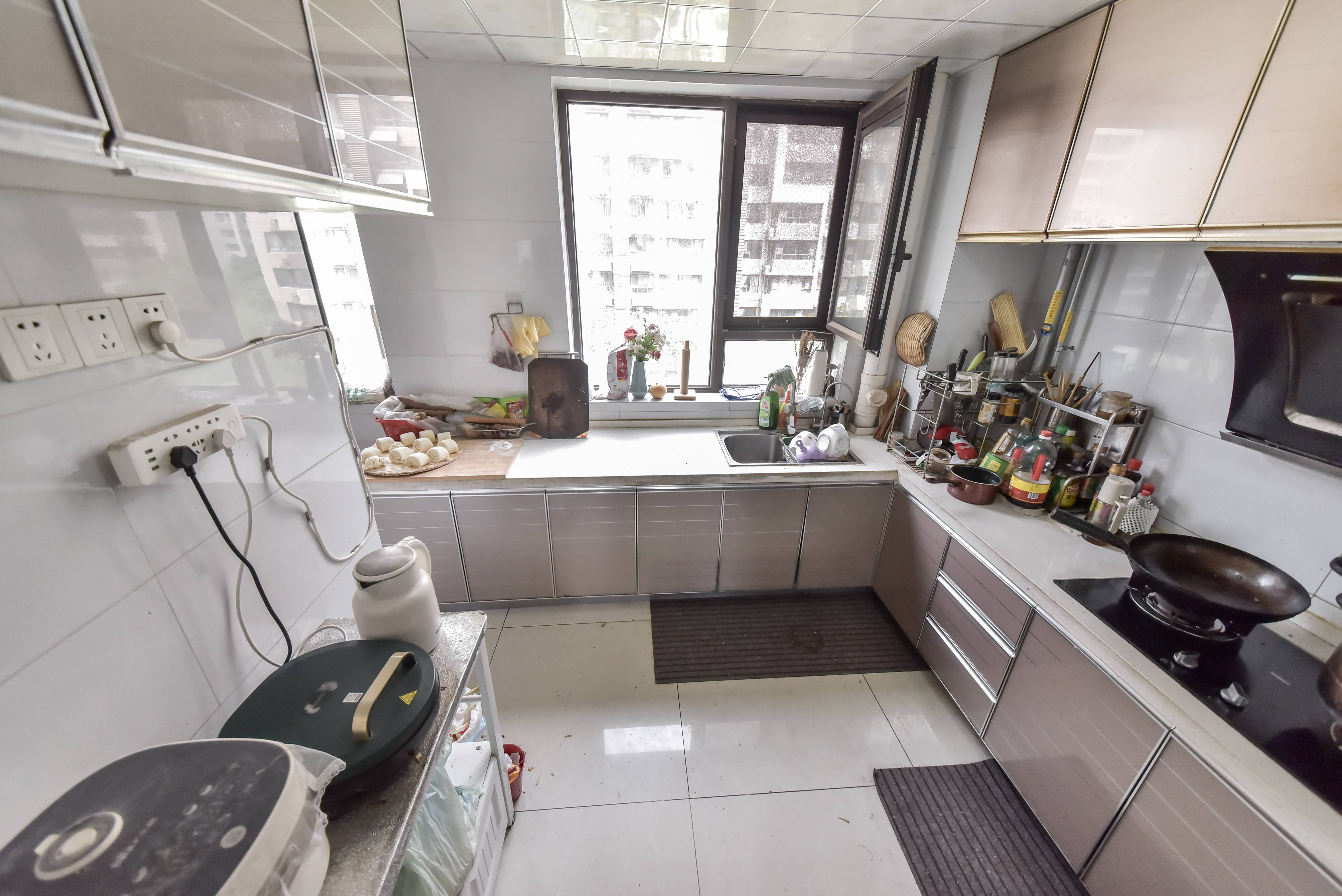 旭辉银盛泰金域蓝山