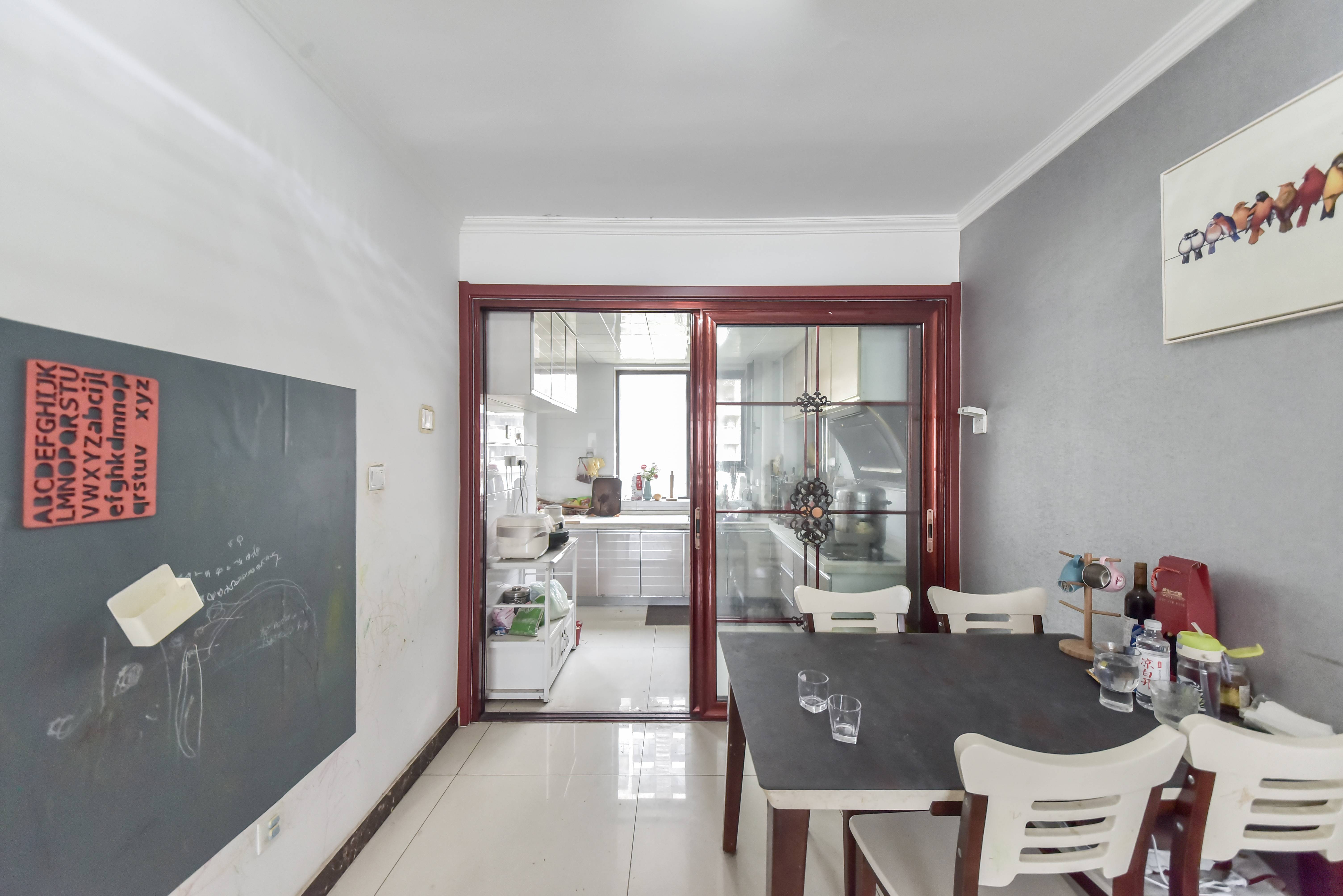 旭辉银盛泰金域蓝山