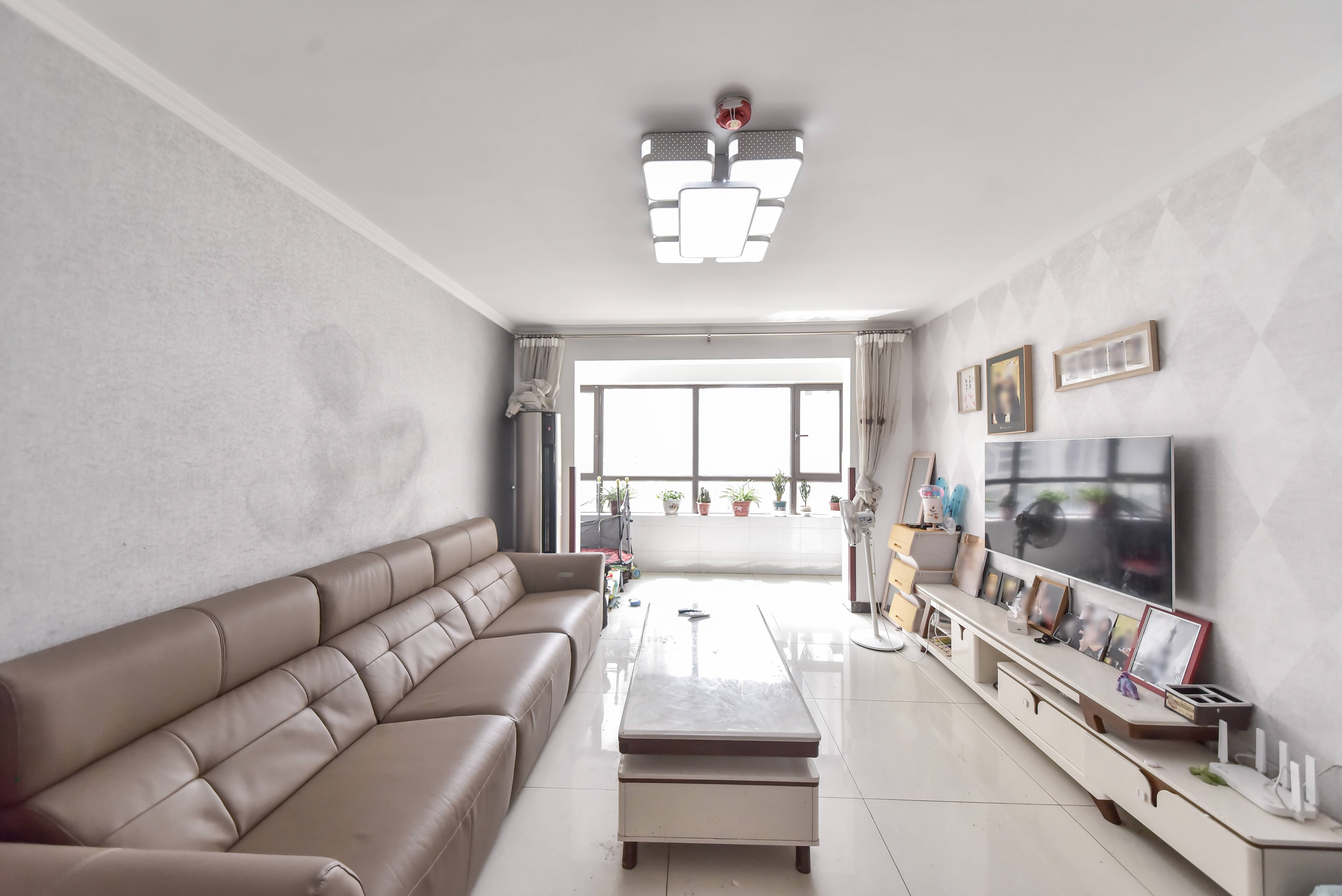 旭辉银盛泰金域蓝山