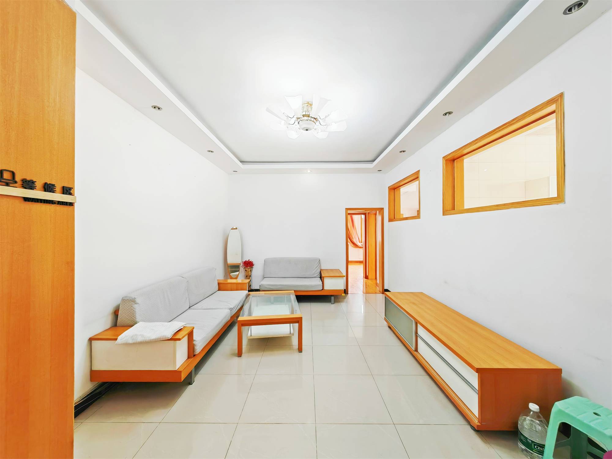  济大路财政厅挂牌价就是小区的地板价 小三居送地下室看房方便