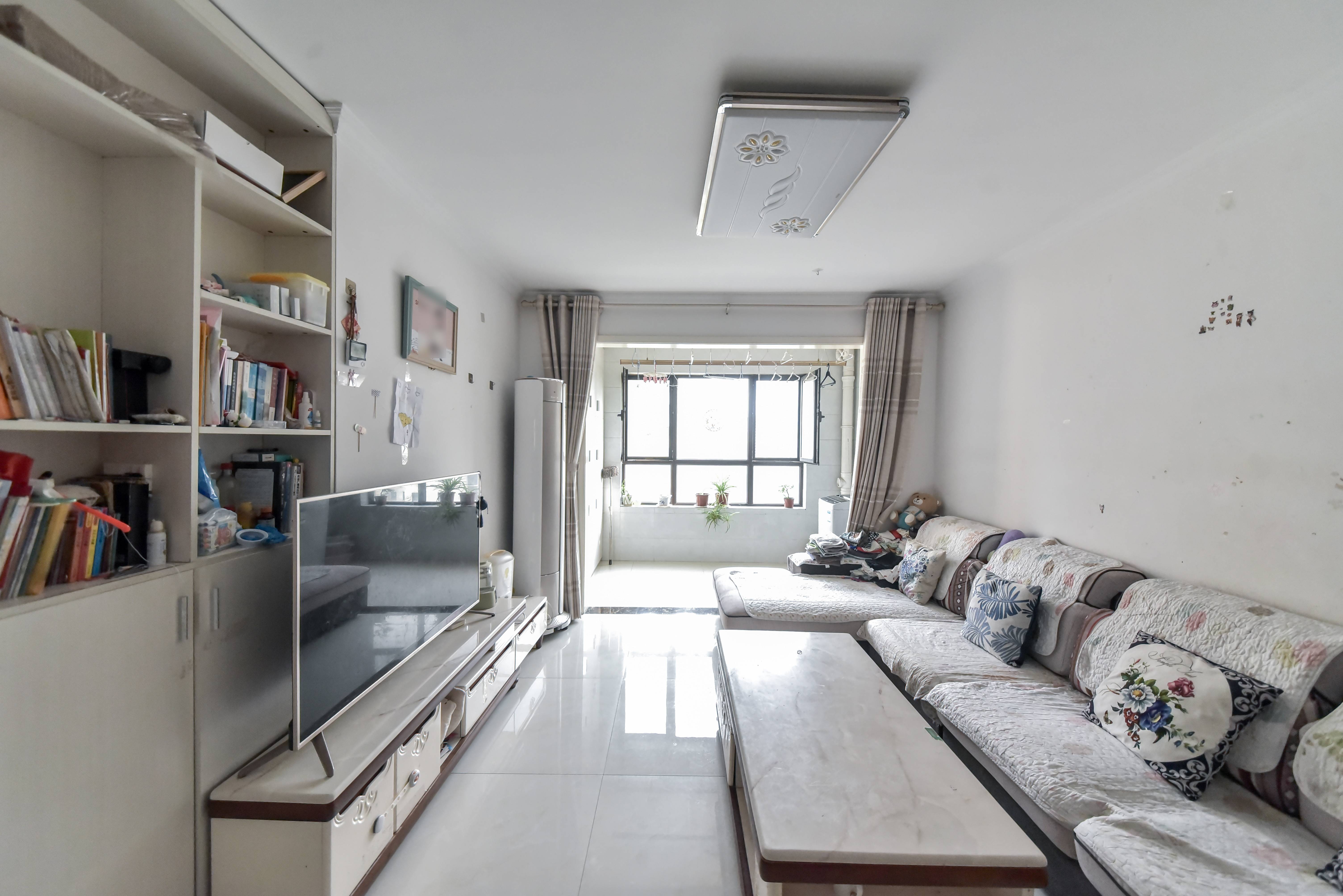 银丰唐郡荷花园