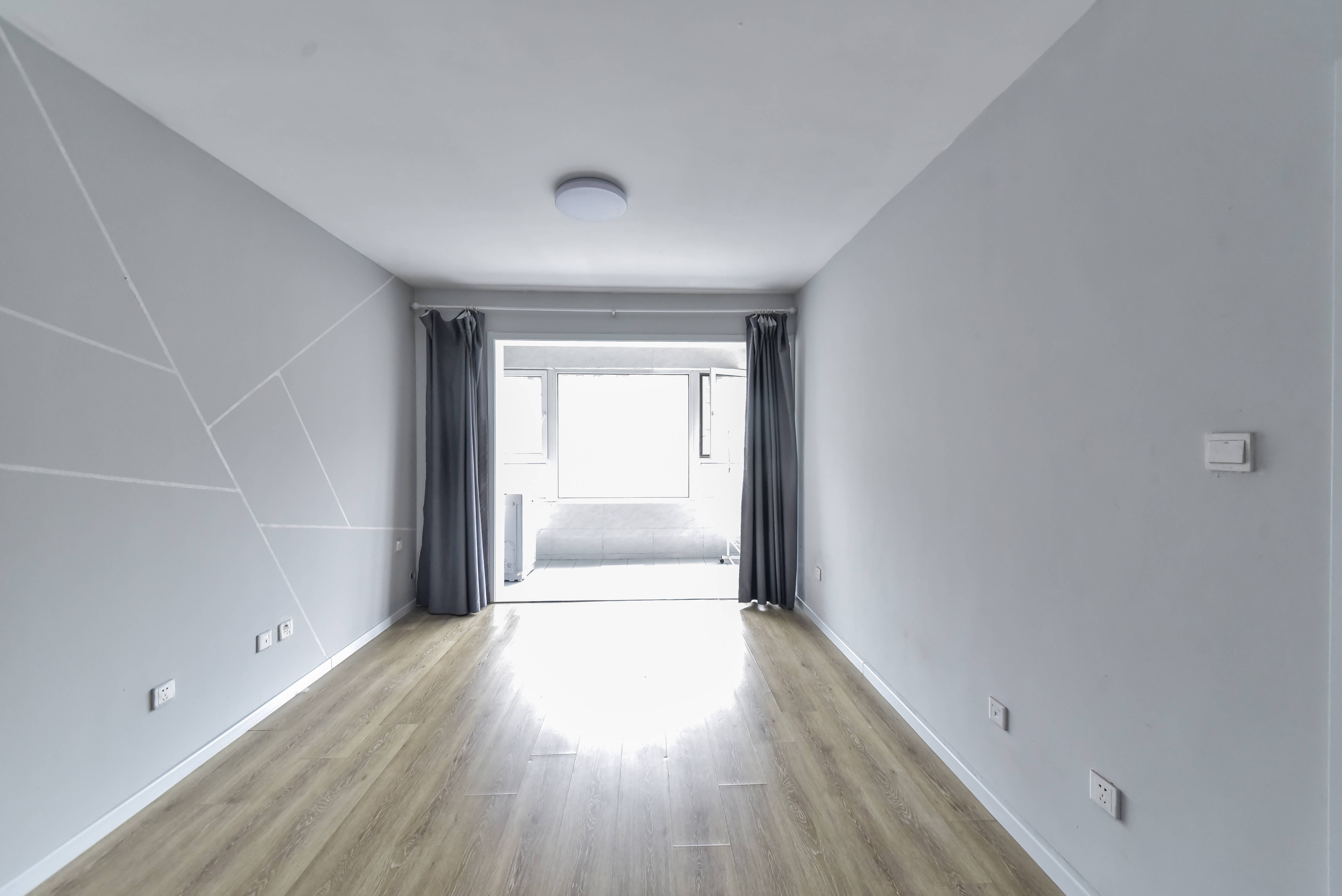  龙湖春江彼岸 南北