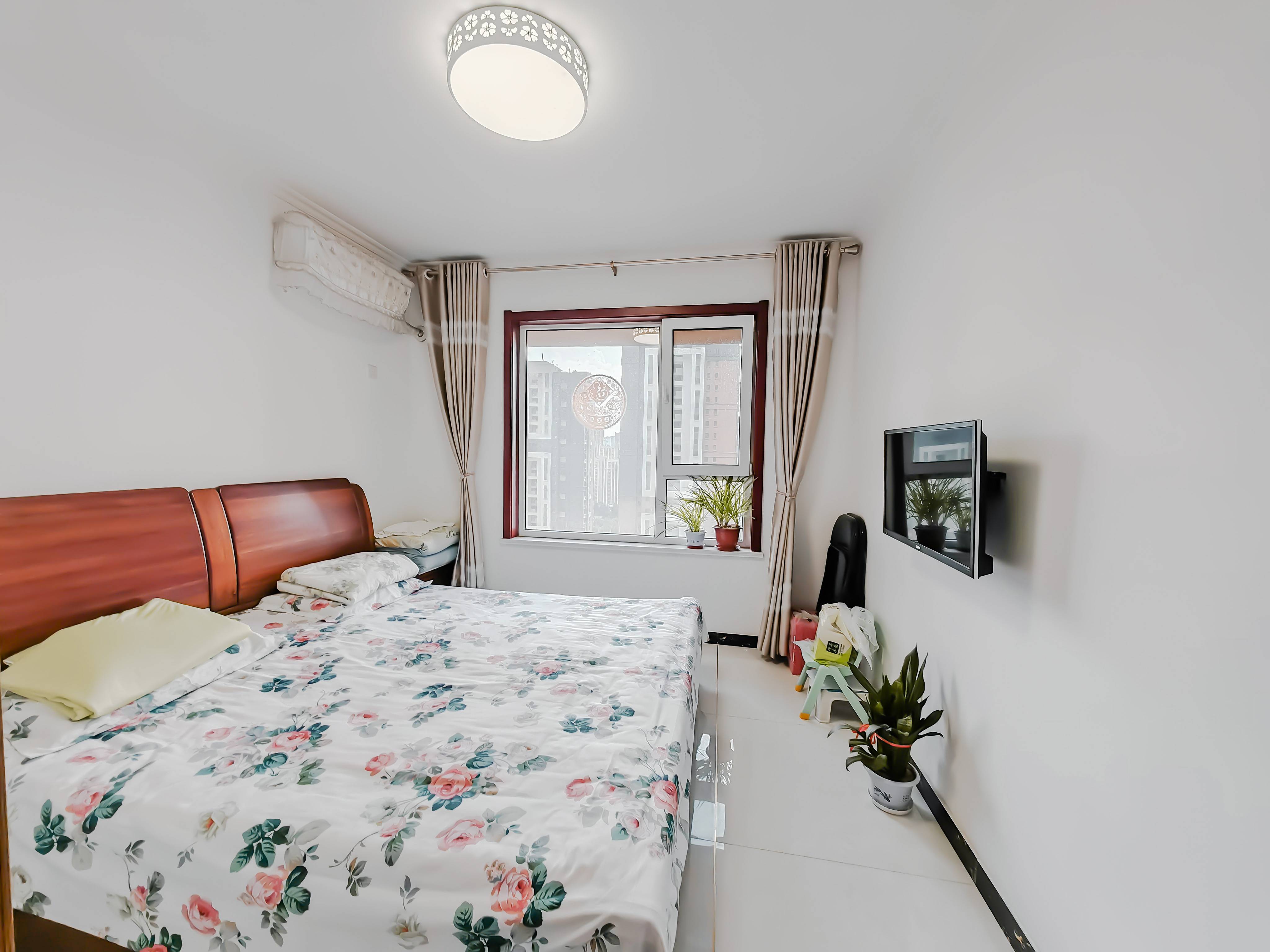 天鸿万象新天哈佛郡