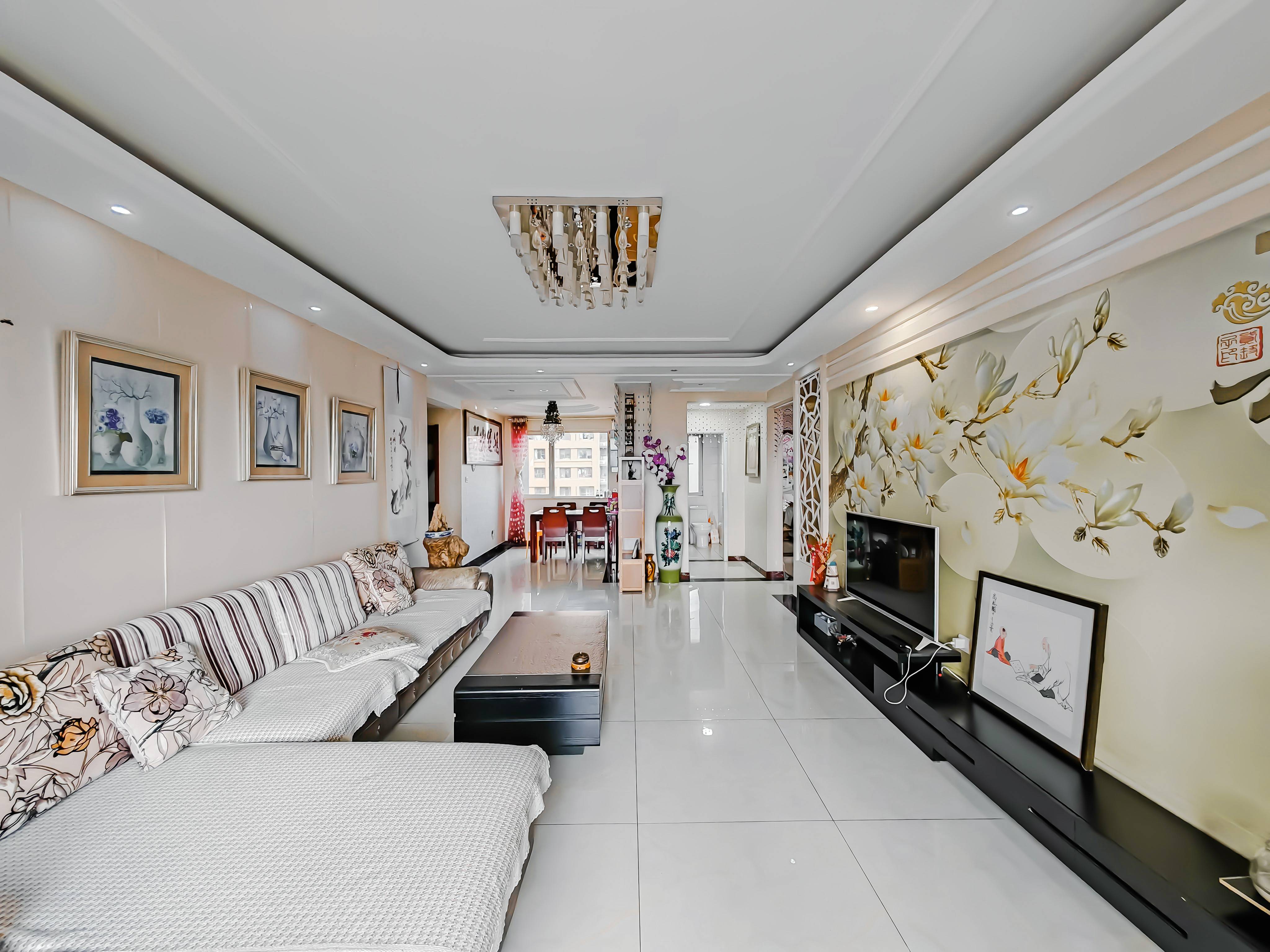 天鸿万象新天理想郡