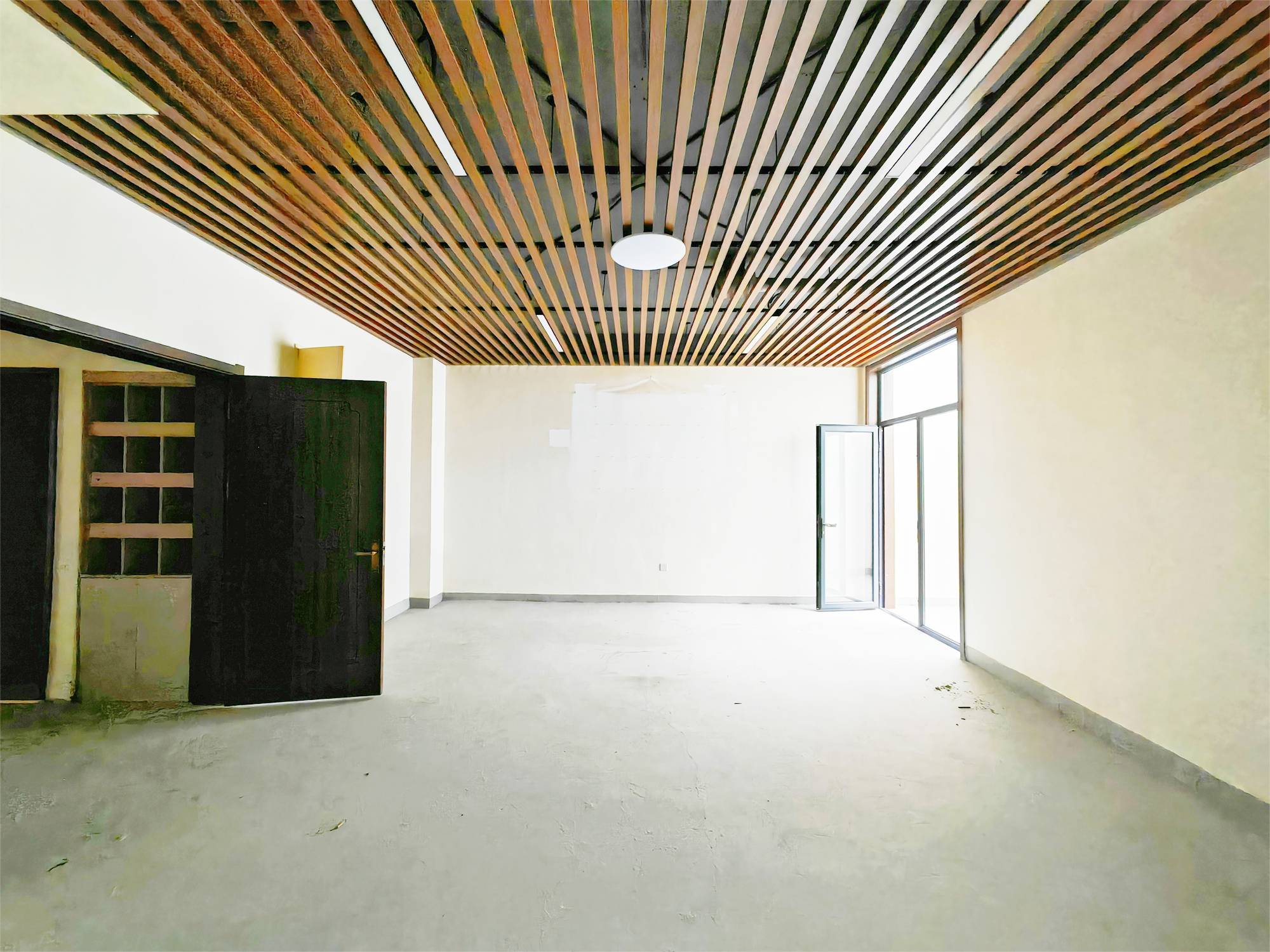  中海国际社区（铂宫别墅东区A5） 南北