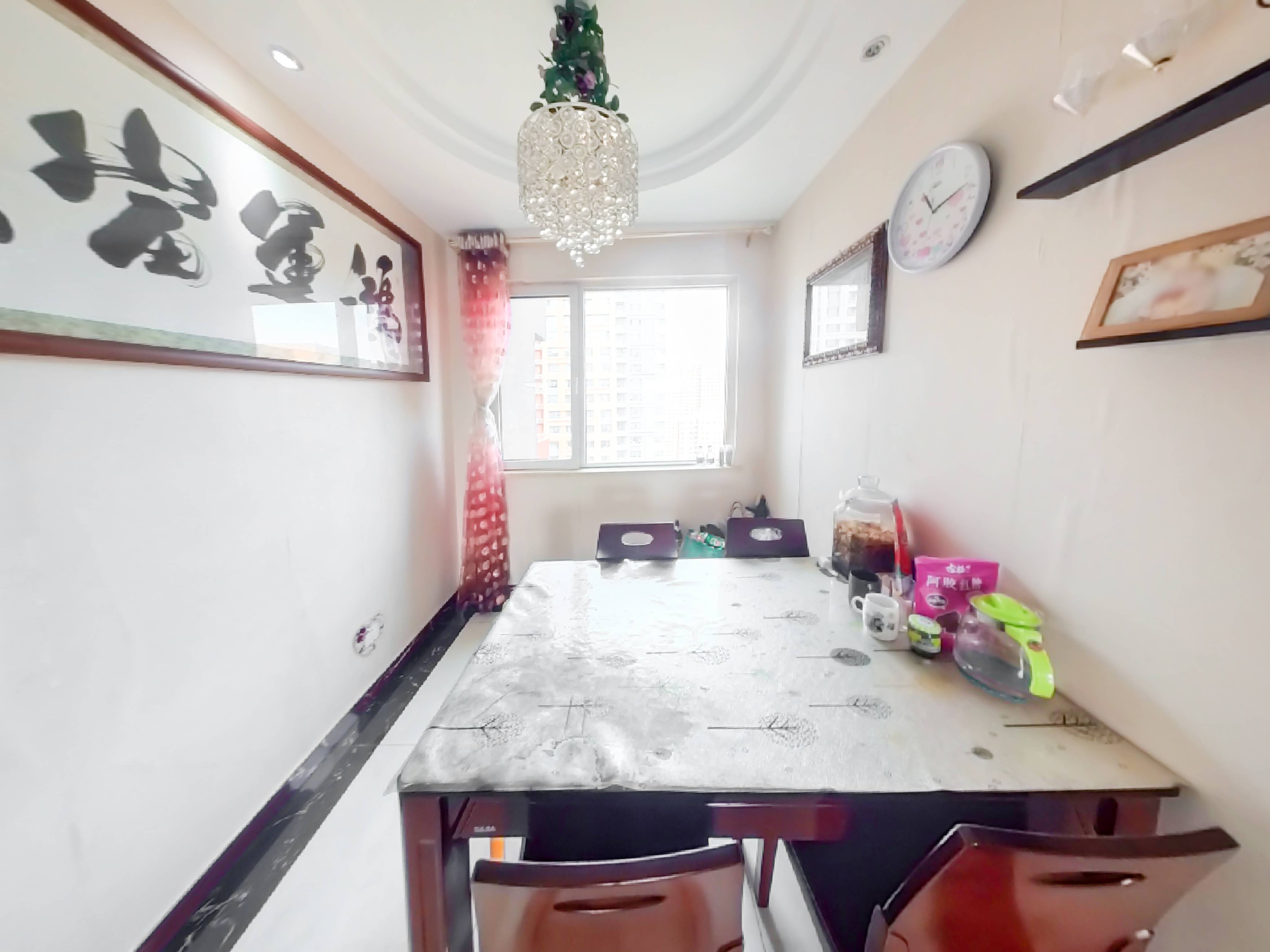 天鸿万象新天理想郡