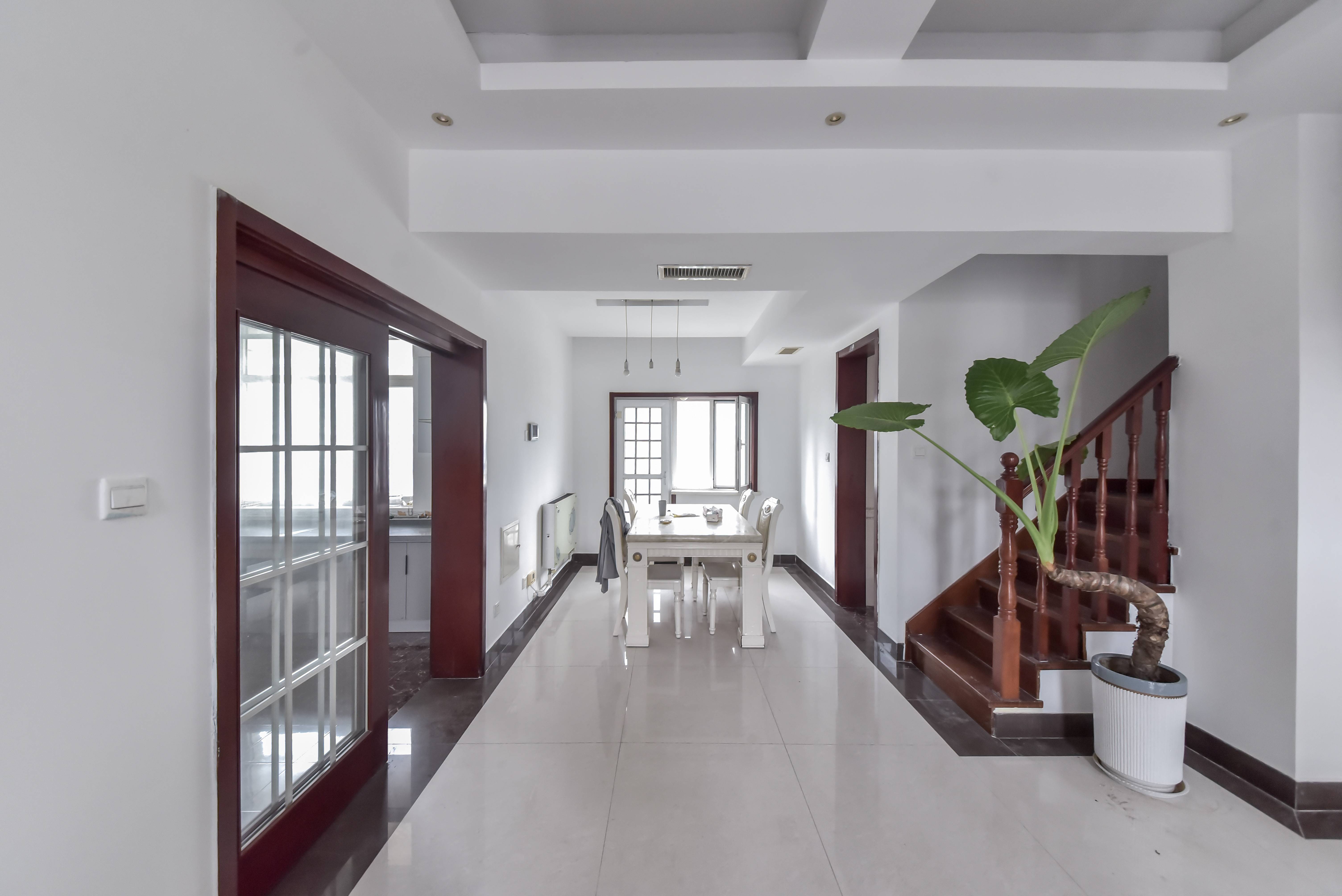 鲁信蟠龙山花园