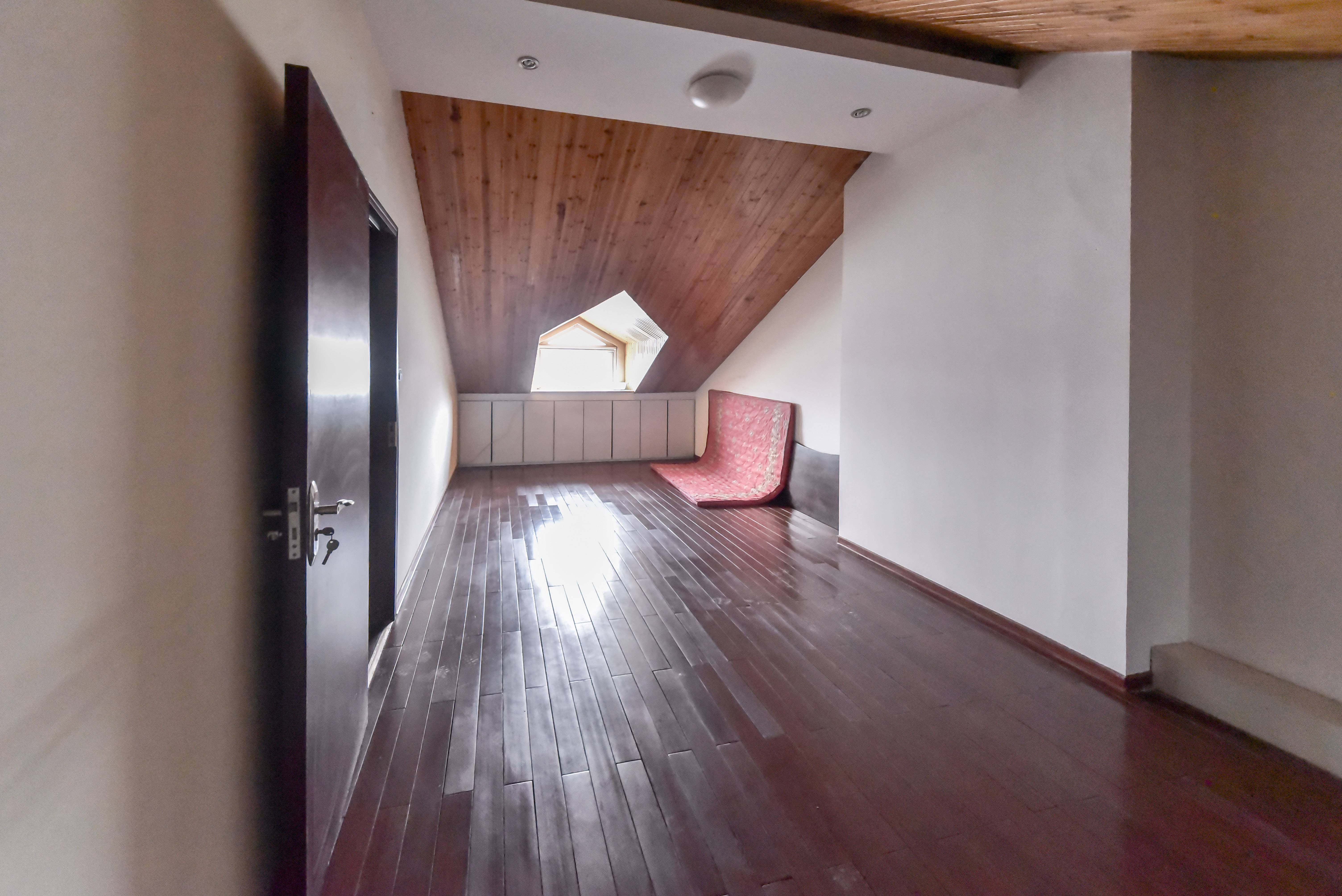 鲁信蟠龙山花园