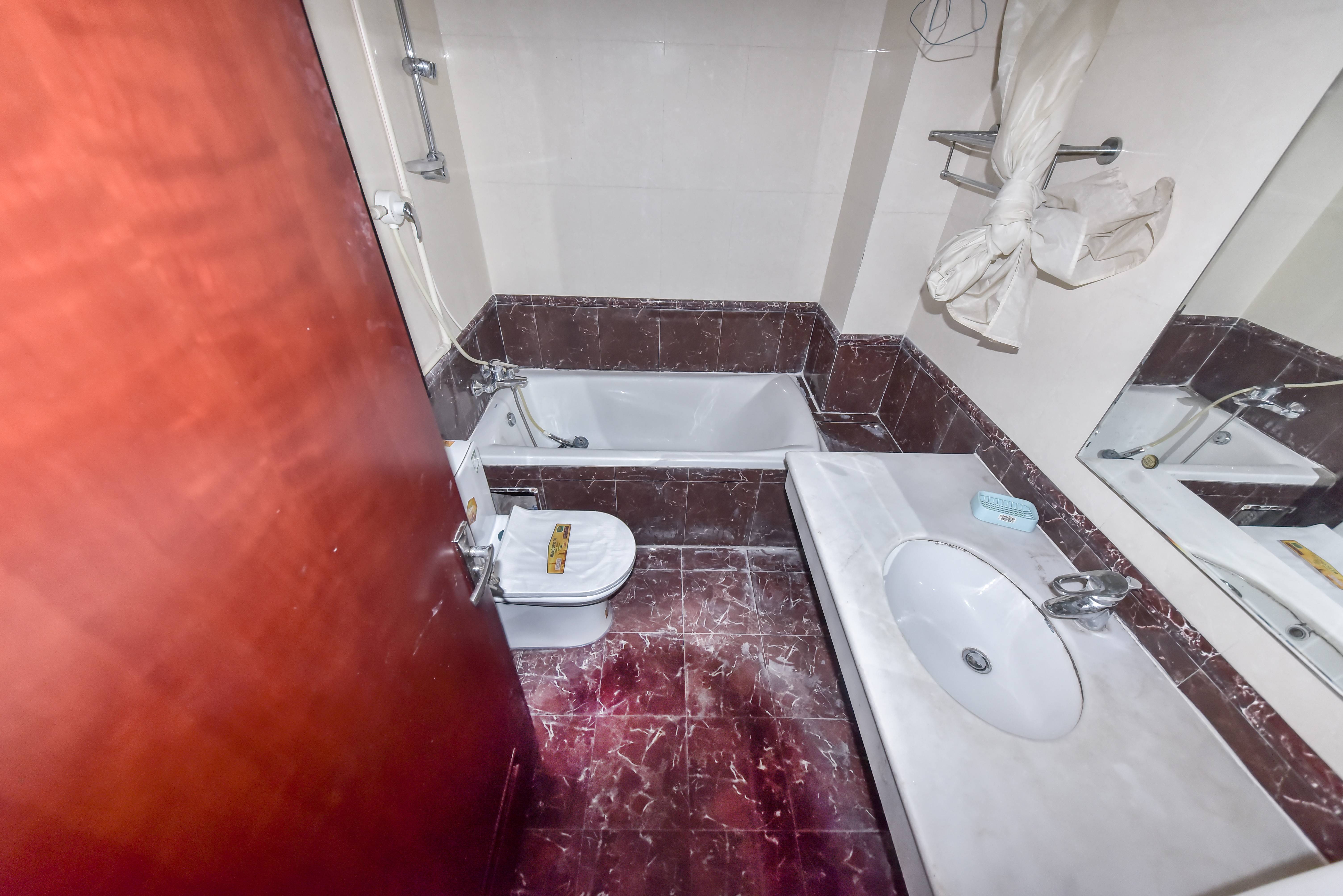 鲁信蟠龙山花园