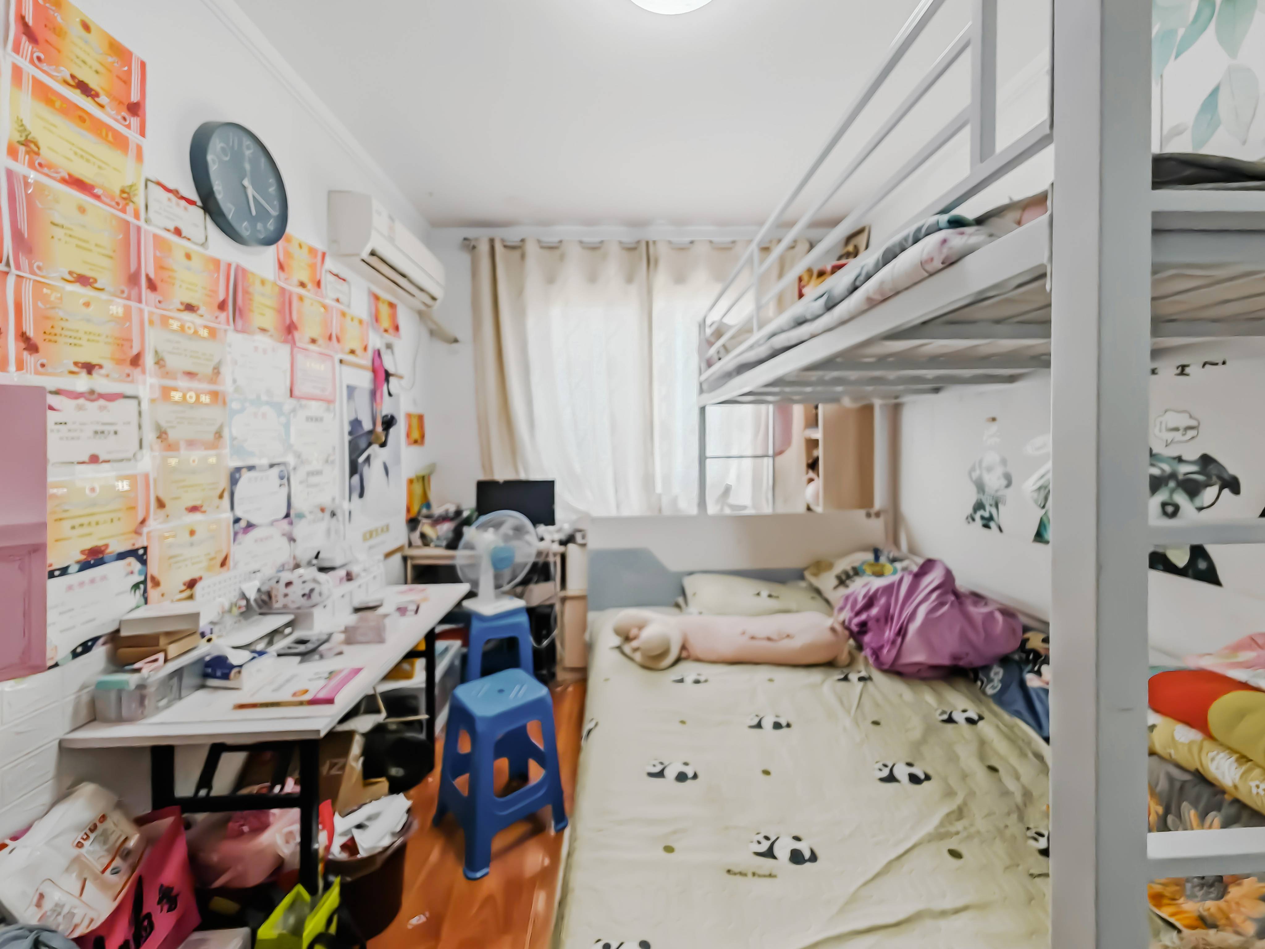 天鸿万象新天四区