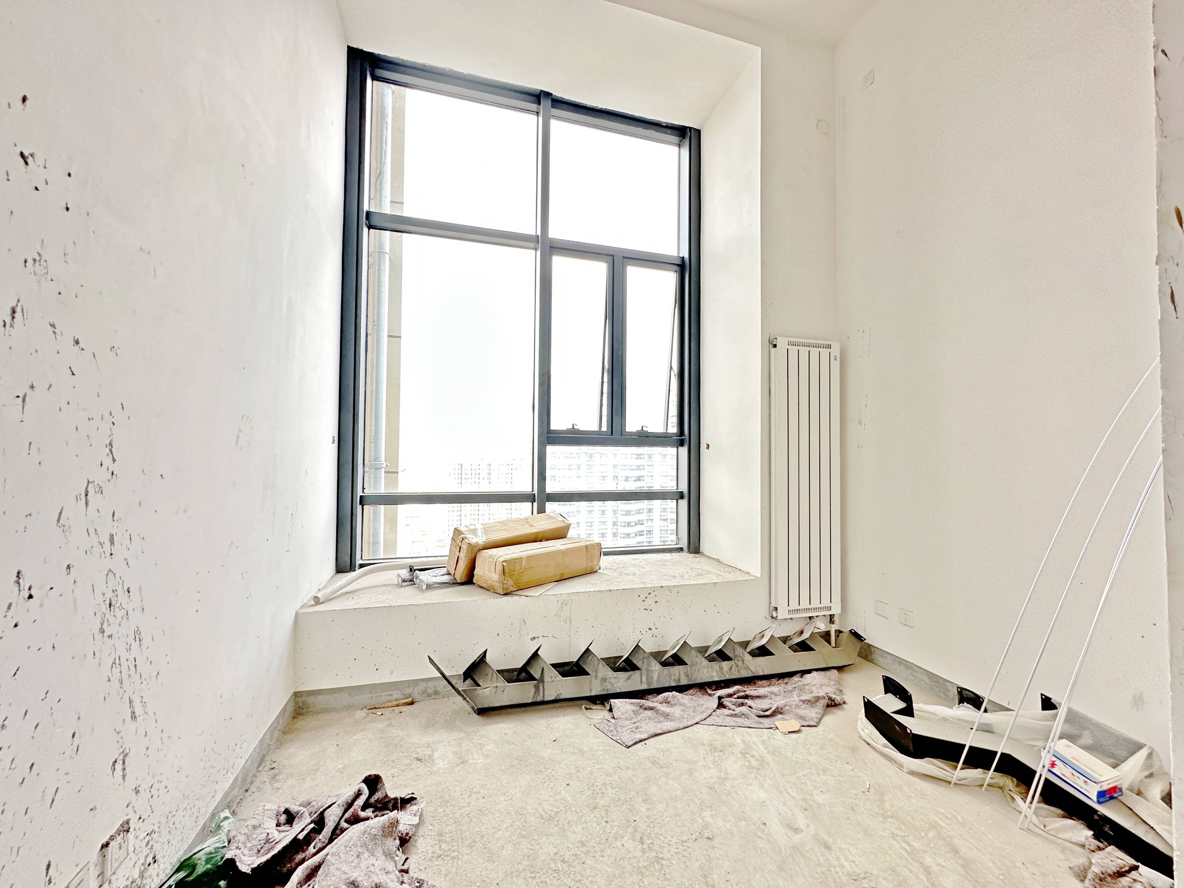  恒大睿城(商住楼) 北