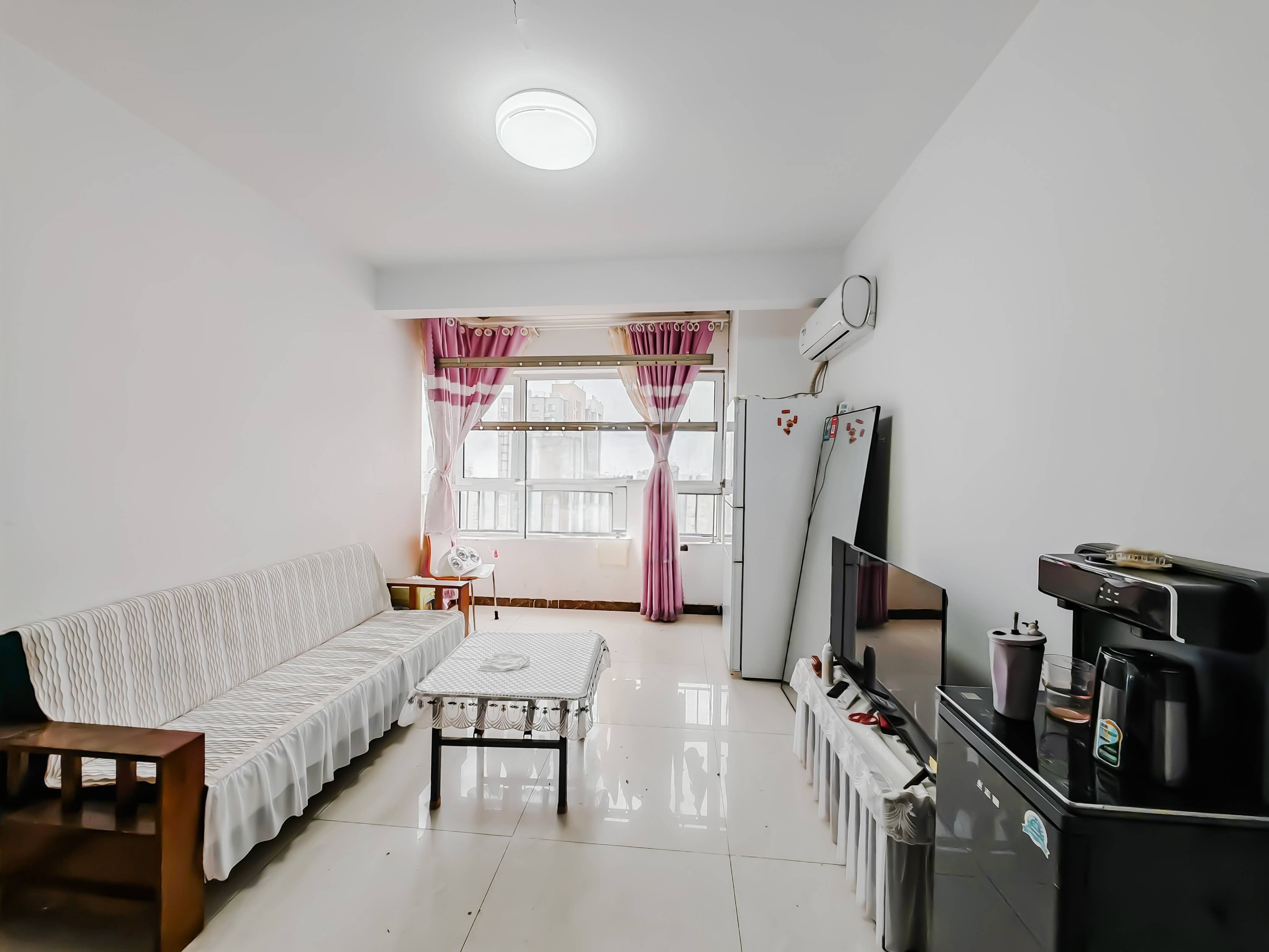  天鸿万象新天哈佛郡 西