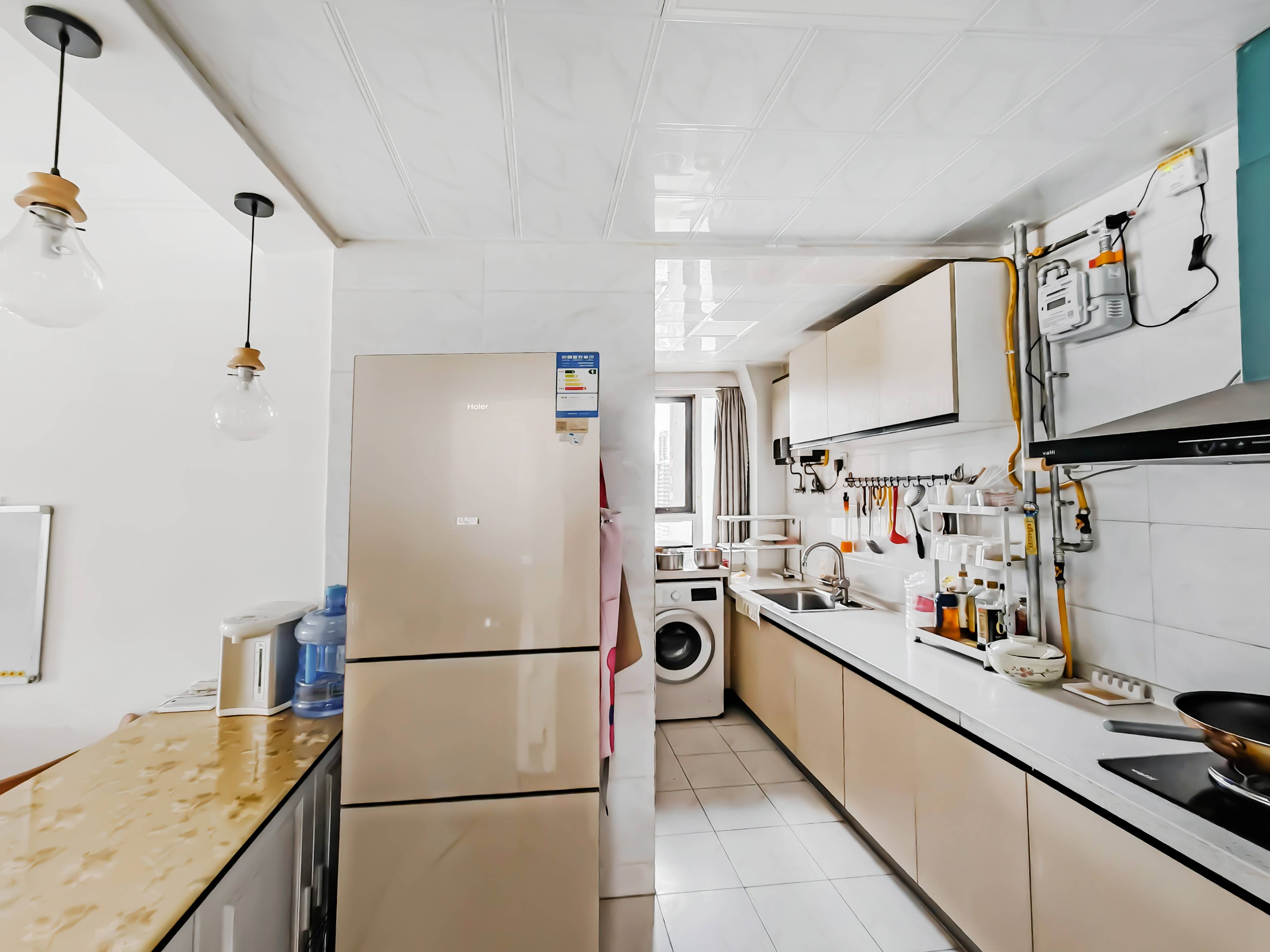 天鸿万象新天哈佛郡